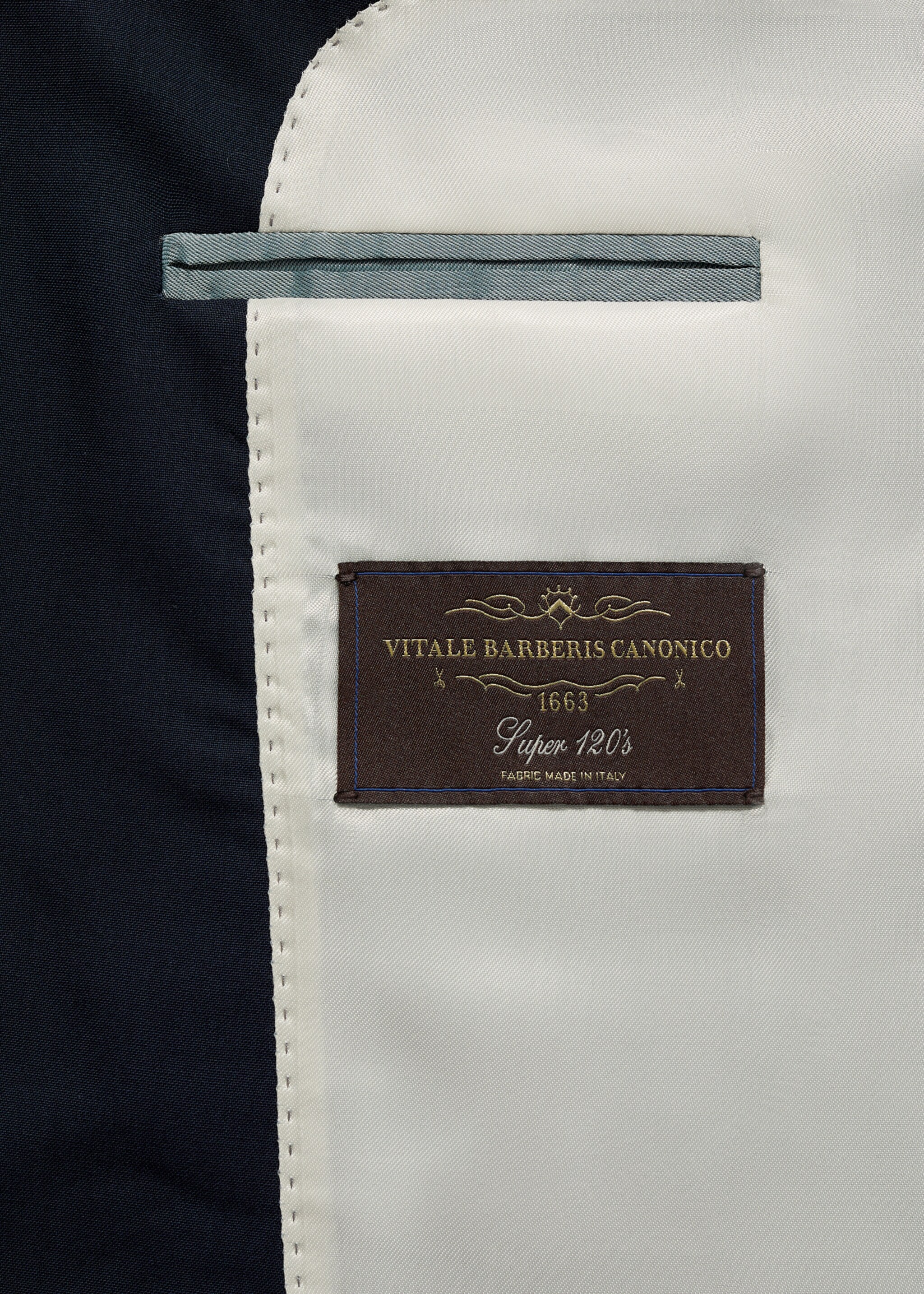 100% virgin wool slim-fit suit jacket - Details of the article 9, Dark Navy. Ref: 67008274-00.