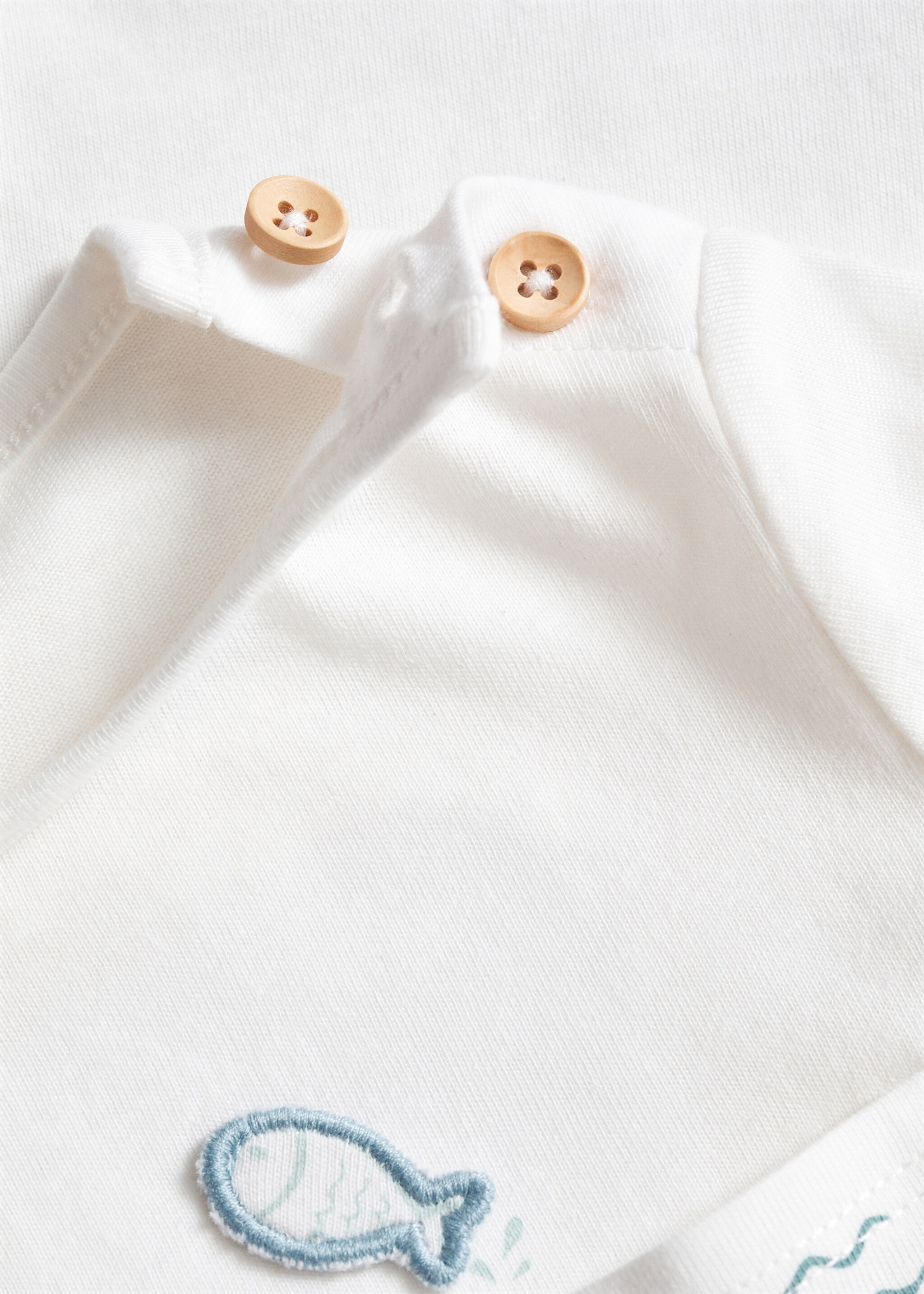Chest-pocket printed T-shirt - Details of the article 8, Off White. Ref: 67008280-00.