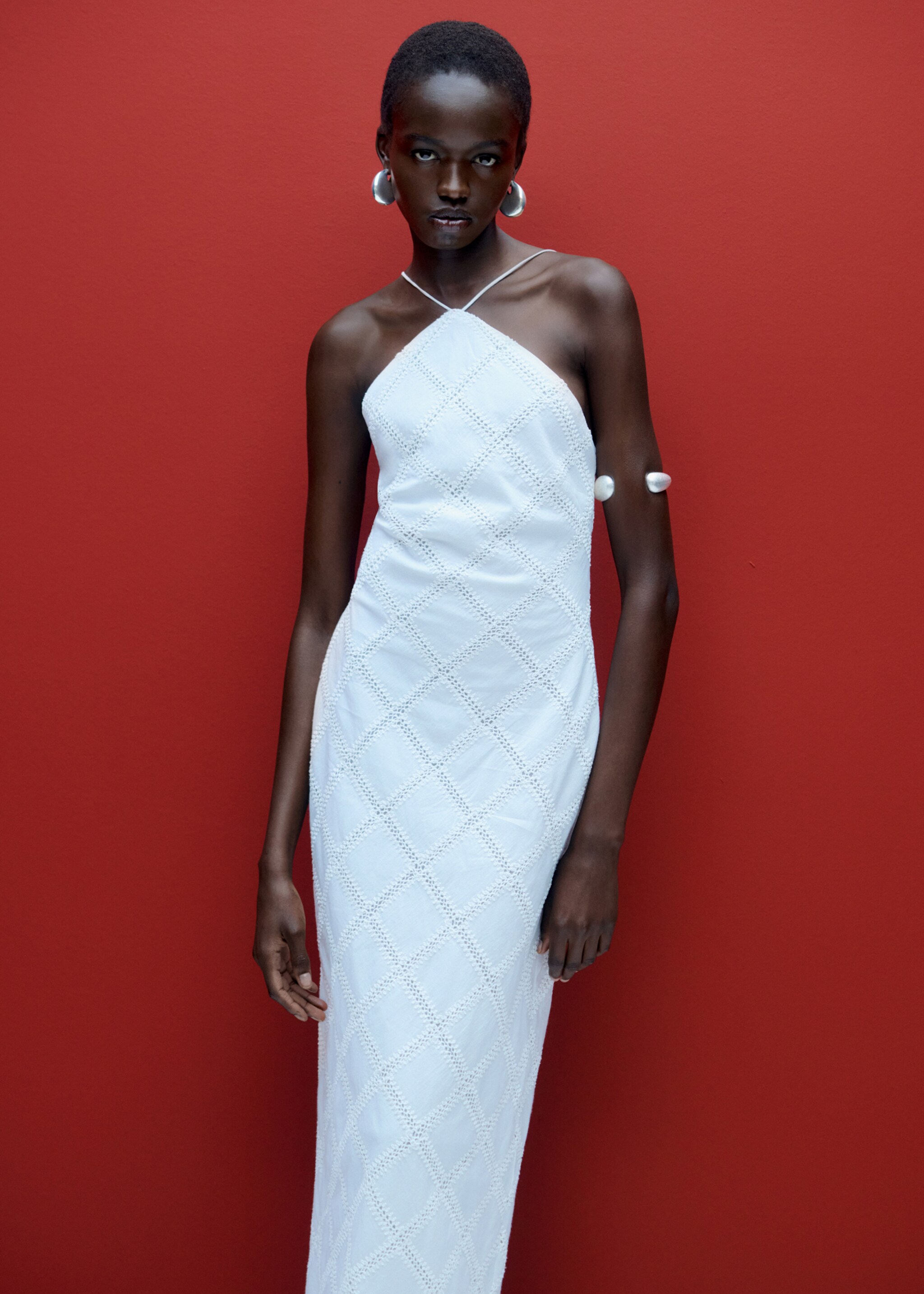 Vestido bordado cuello halter - Detalle del artículo 9