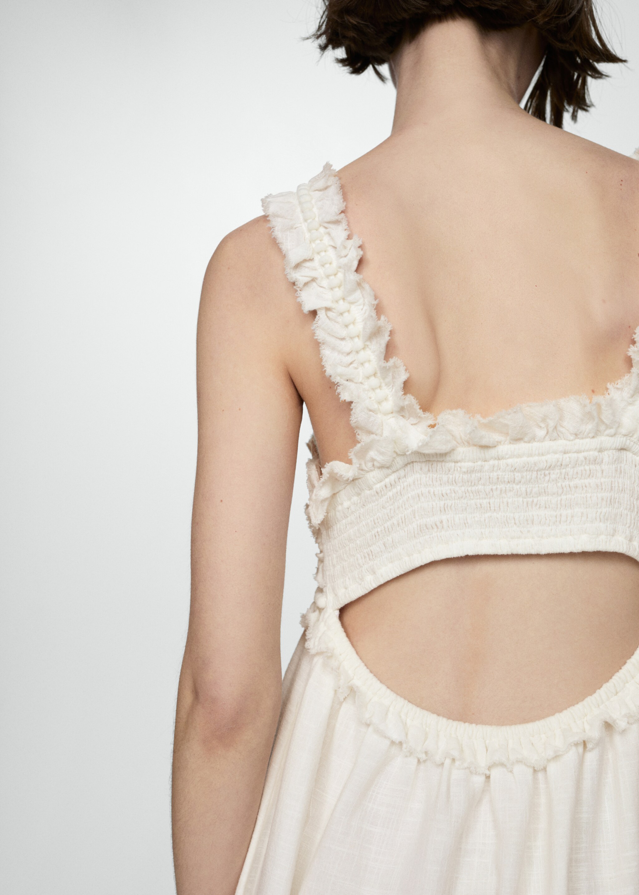 Trägerkleid mit Fransendetail - Detail des Artikels 6