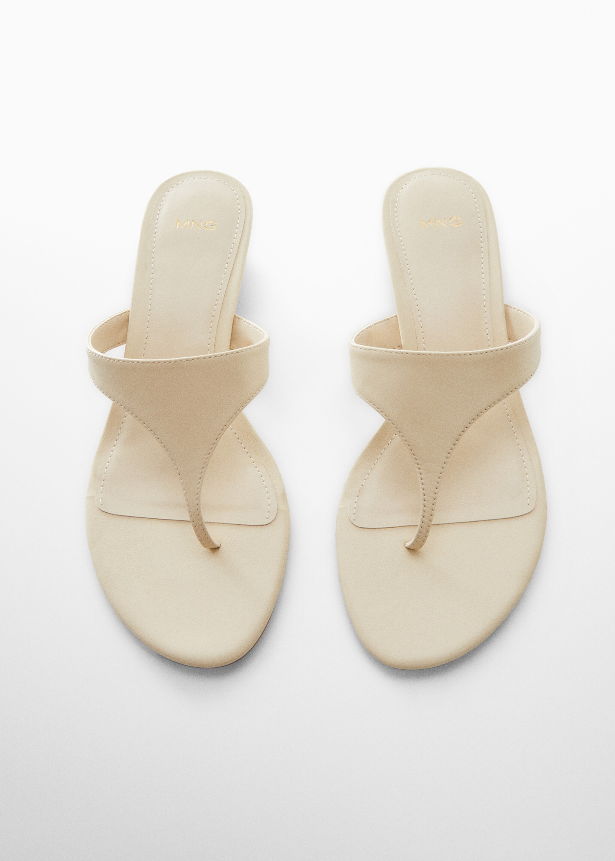 Kitten-heel leather sandal - Details of the article 2