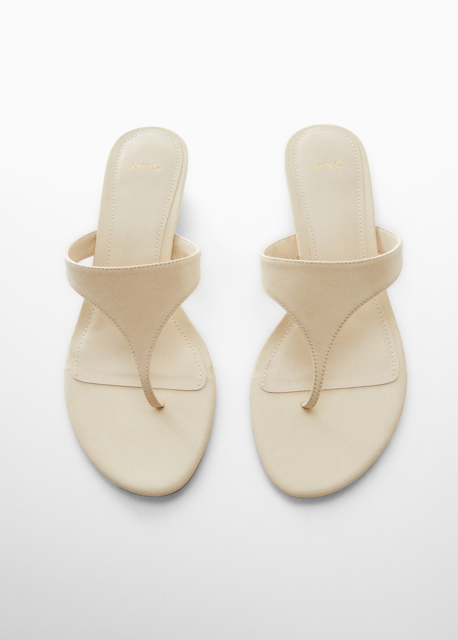 Kitten-heel leather sandal - Details of the article 2