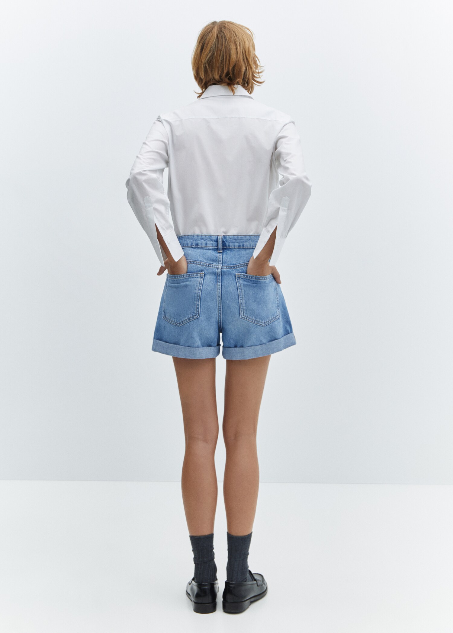 Shorts vaqueros mom-fit - Reverso del artículo