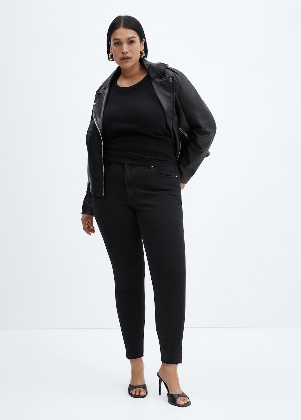 Plus size cropped skinny jeans on sale