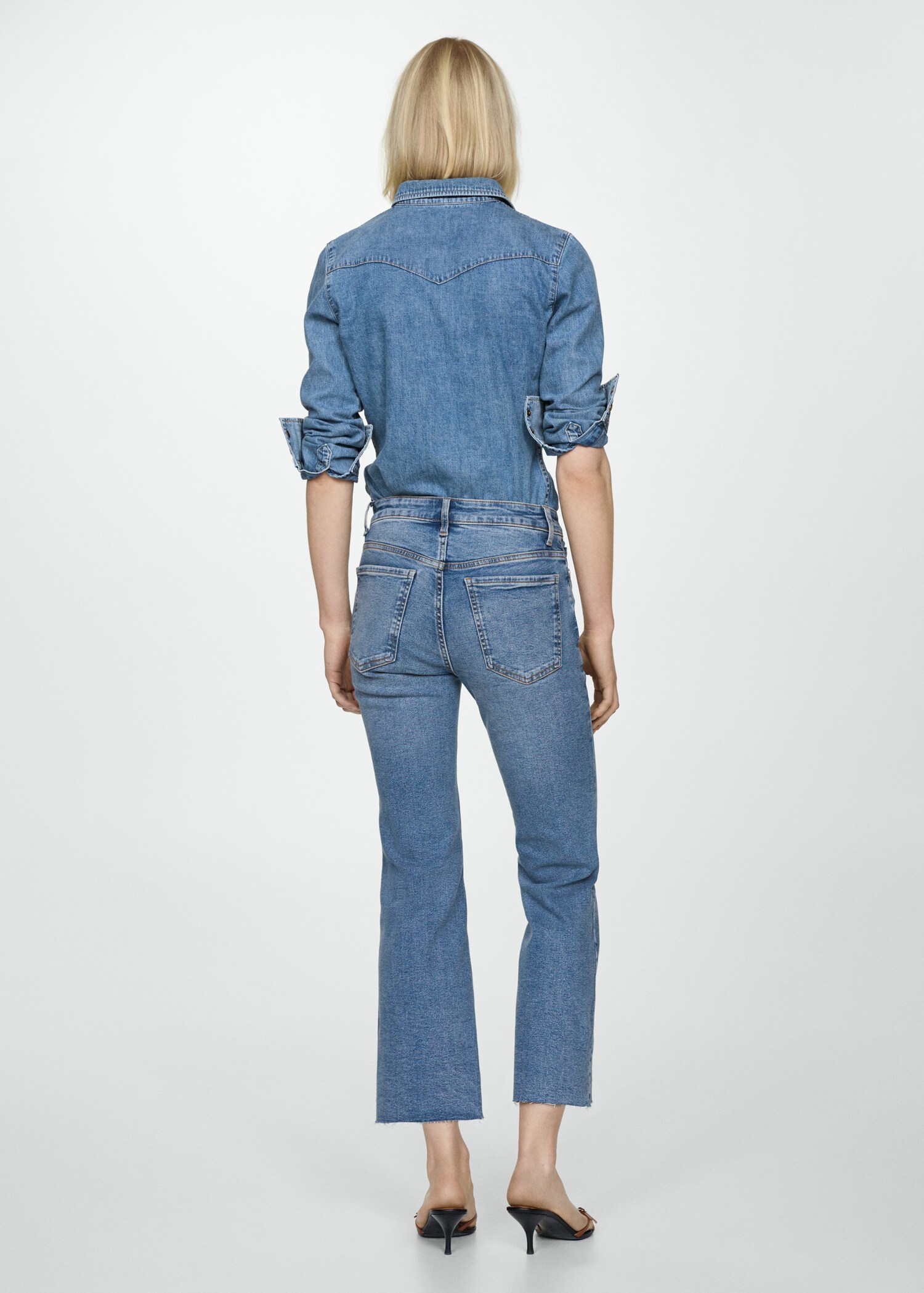 Sienna flared cropped jeans - Reverse of the article