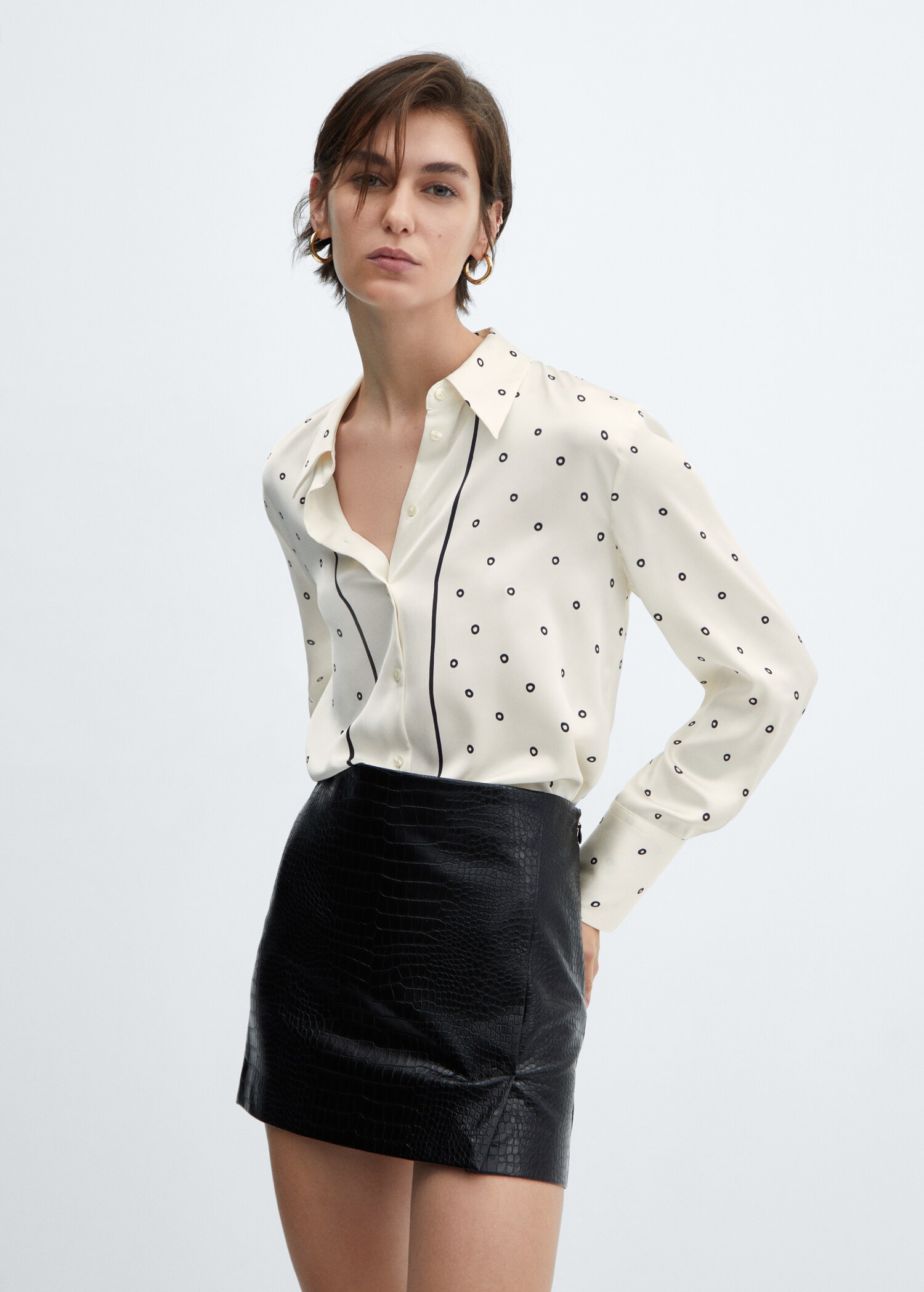 Satin finish flowy shirt - Medium plane
