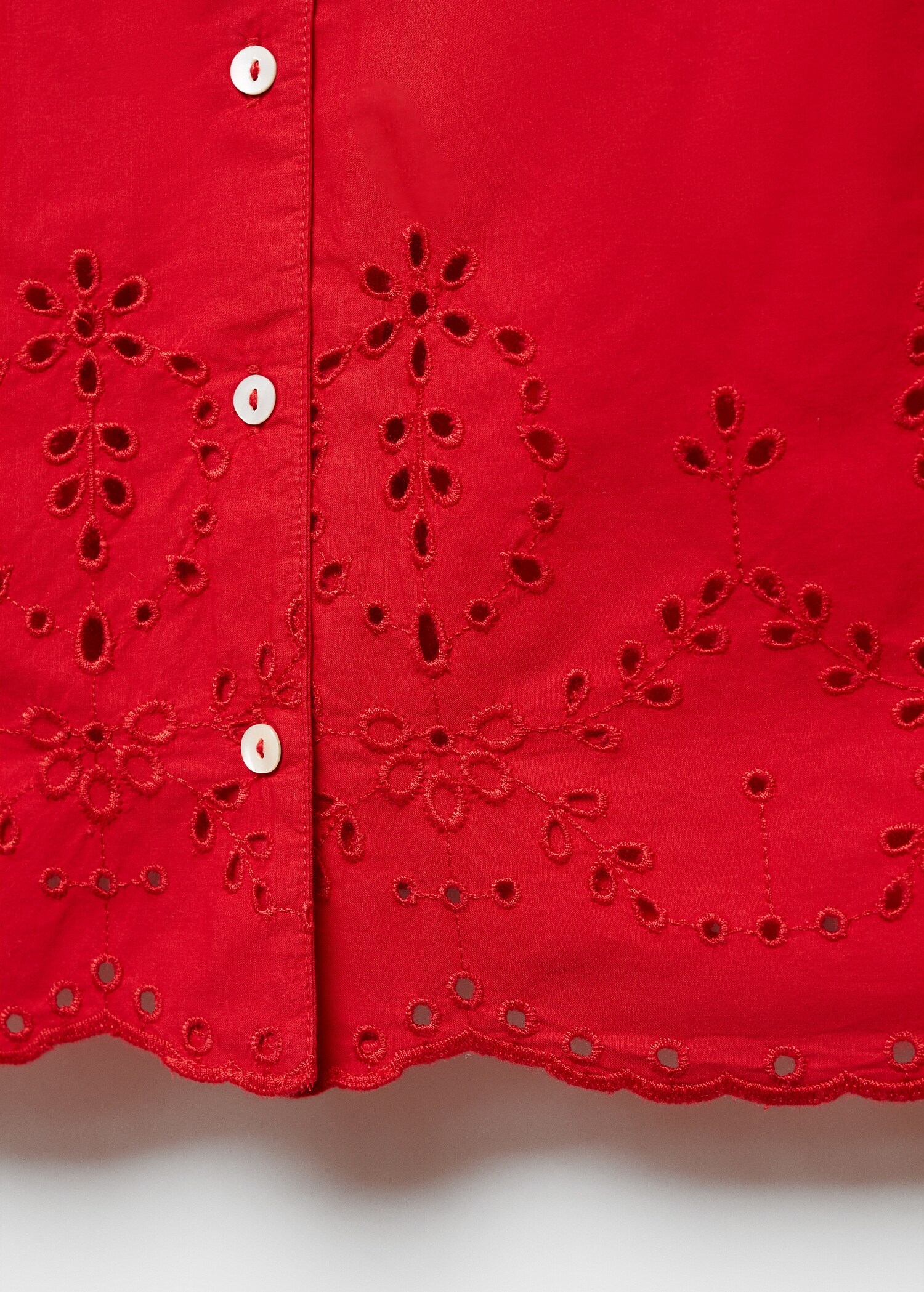 Broderad ärmlös skjorta - Detaljer om artikeln 8