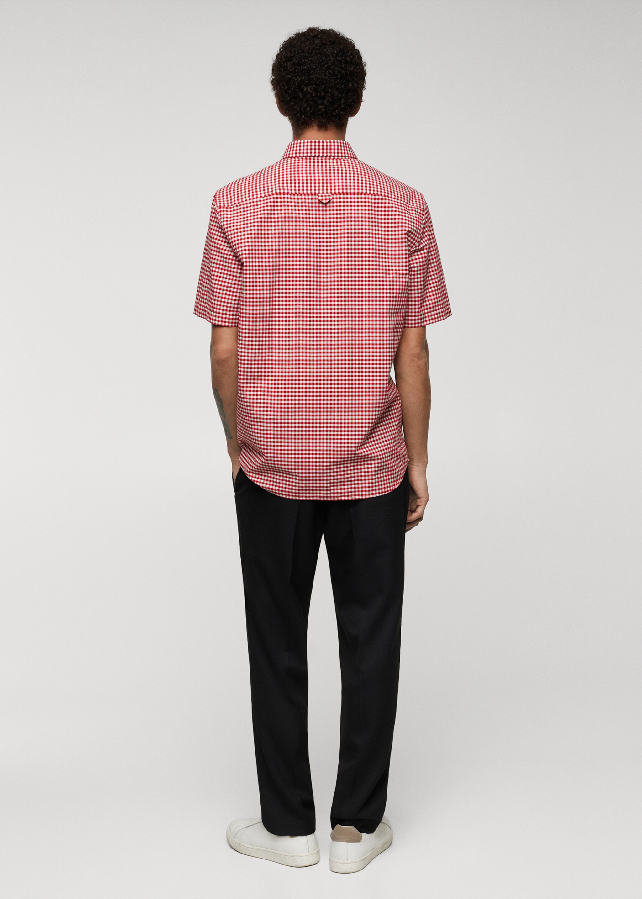 Camisa 100% algodón estampada - Reverso del artículo
