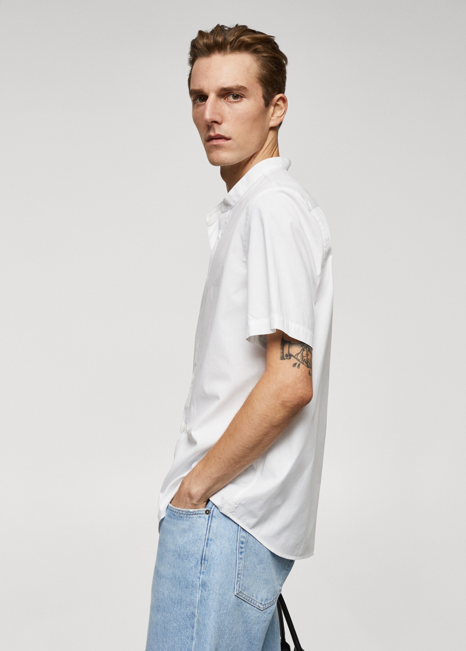 Classic-fit mandarin-collar shirt - Details of the article 2