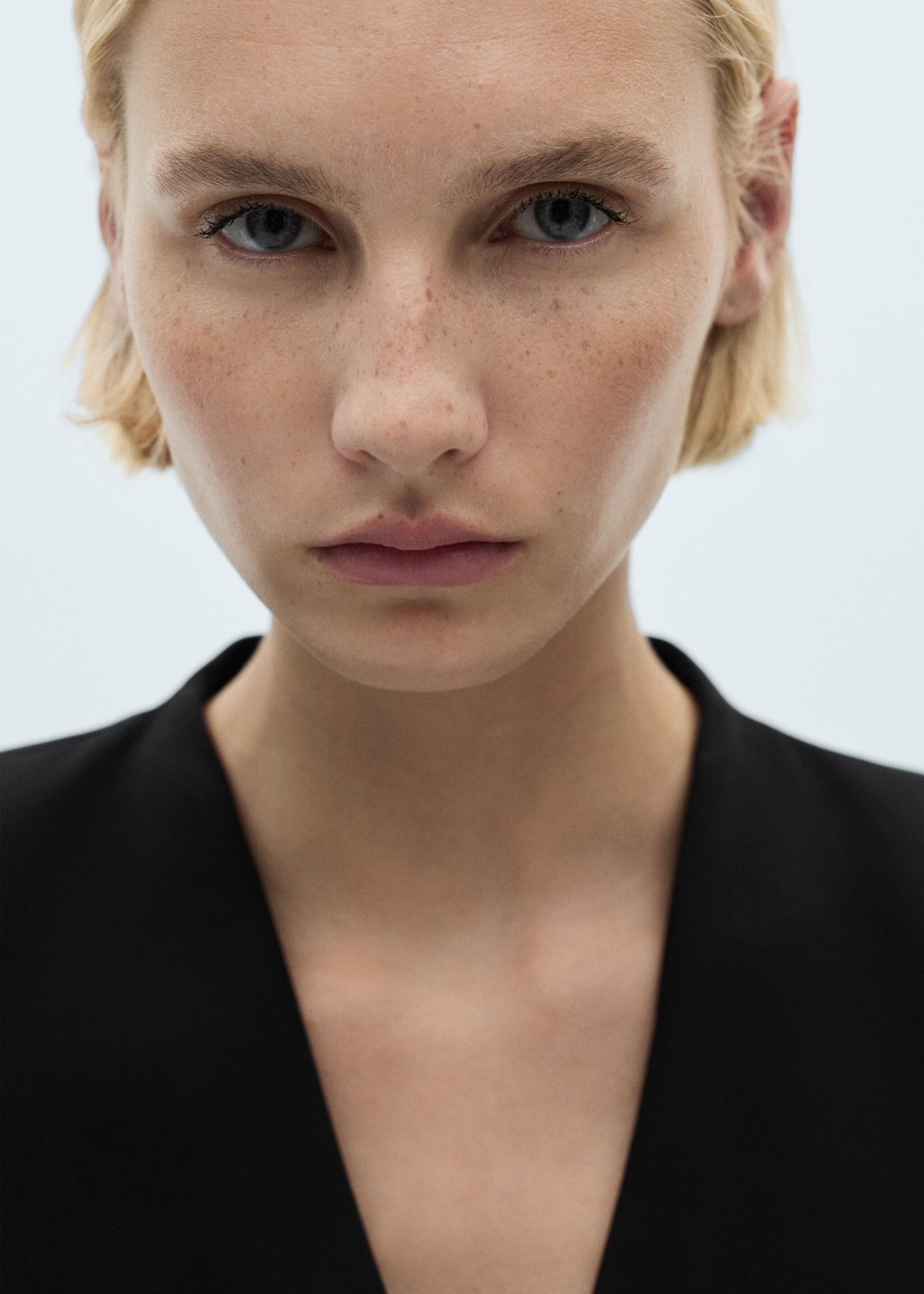 Buckle wrap dress - Details of the article 1, Black. Ref: 67010468-00.