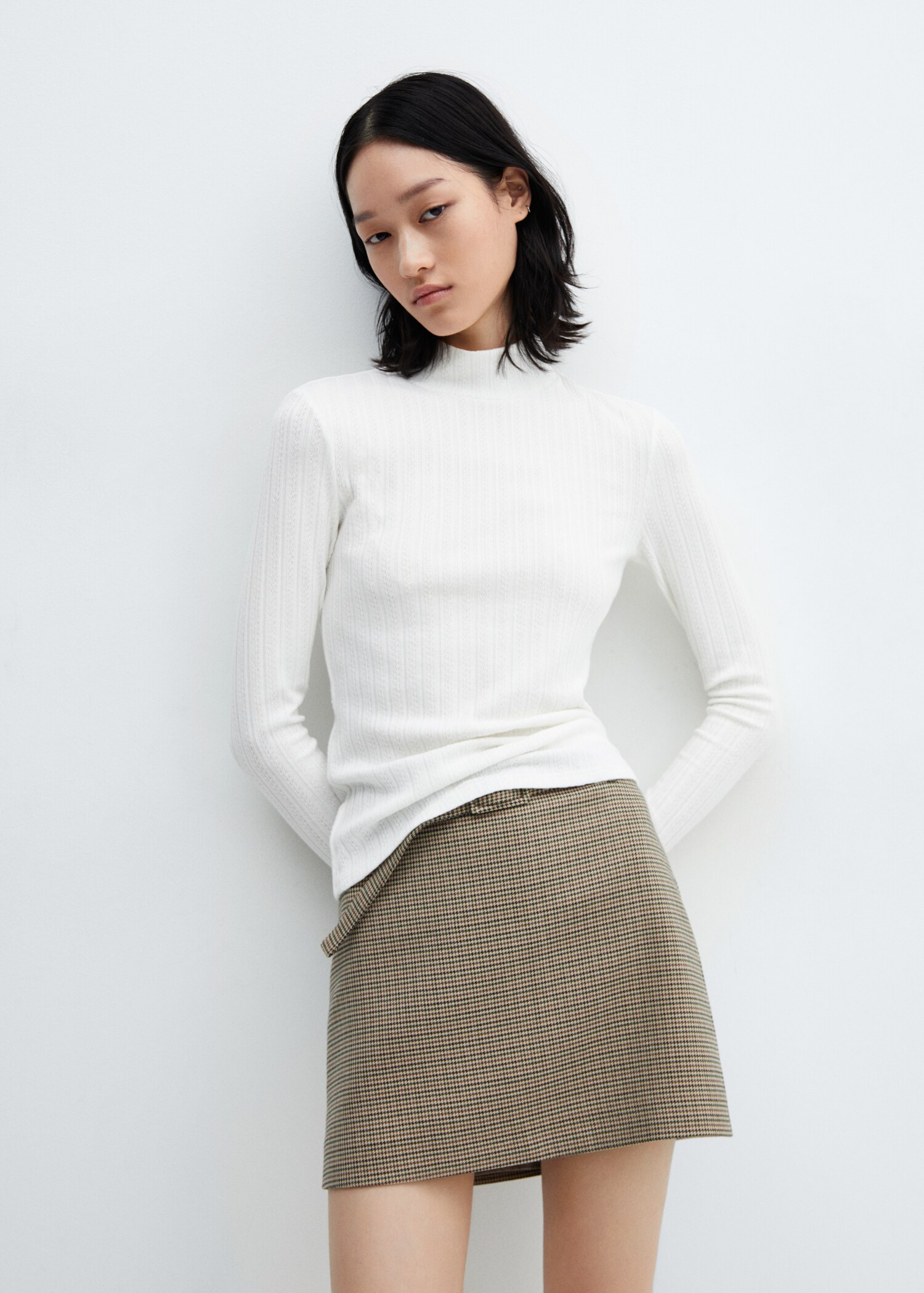 Textured knit t-shirt - Details of the article 2