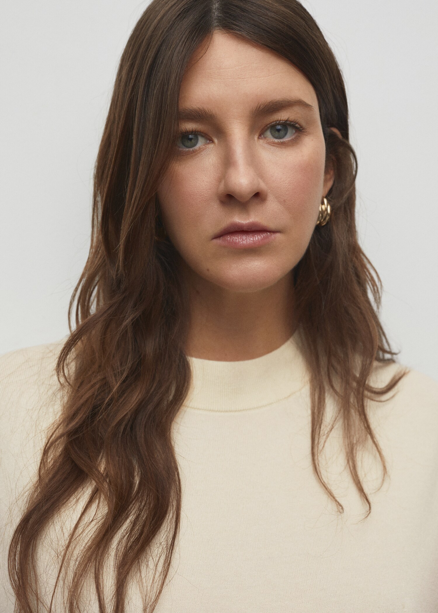 Round-neck knitted sweater - Details of the article 1