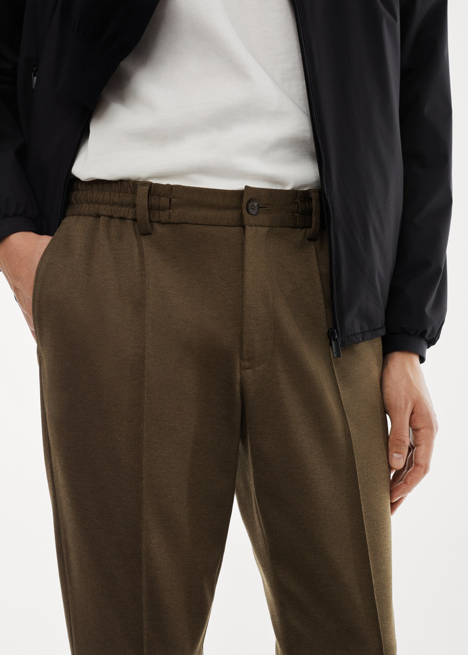 Crease-resistant slim-fit trousers - Details of the article 2
