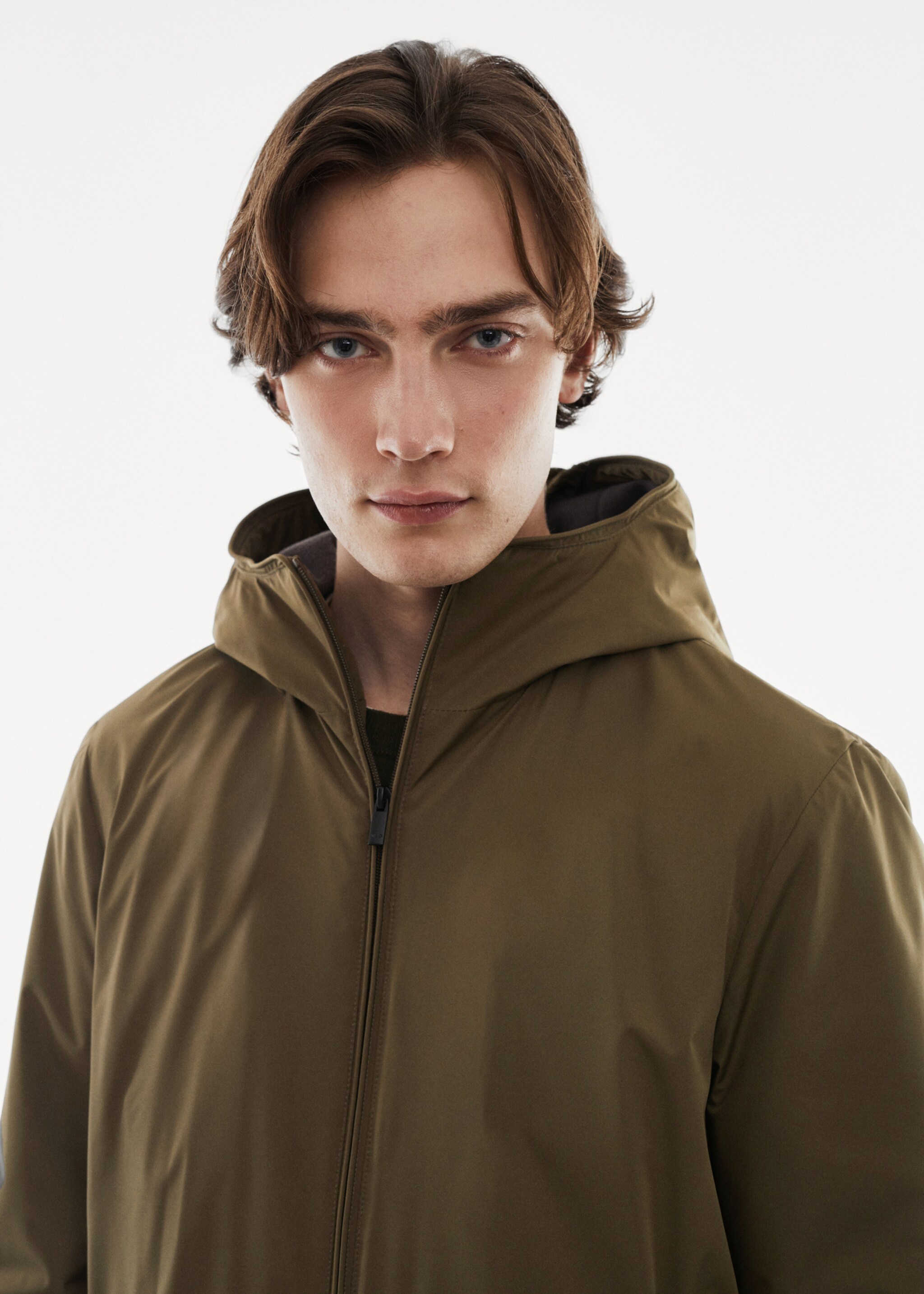 Water-repellent hooded quilted jacket - Details of the article 1, Khaki. Ref: 67010628-00.