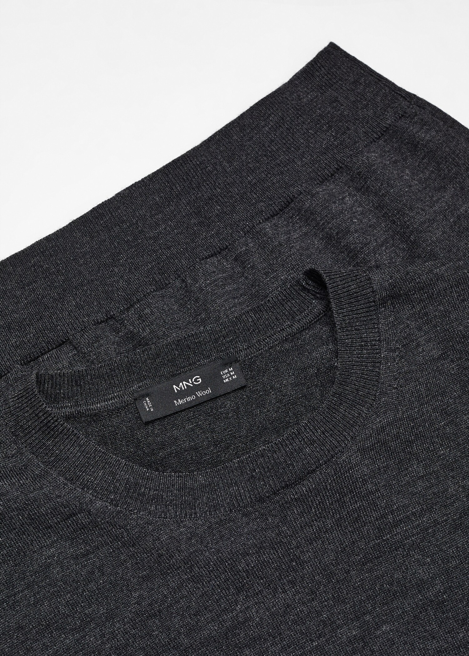 Waschbarer Pullover aus Merinowolle - Detail des Artikels 8