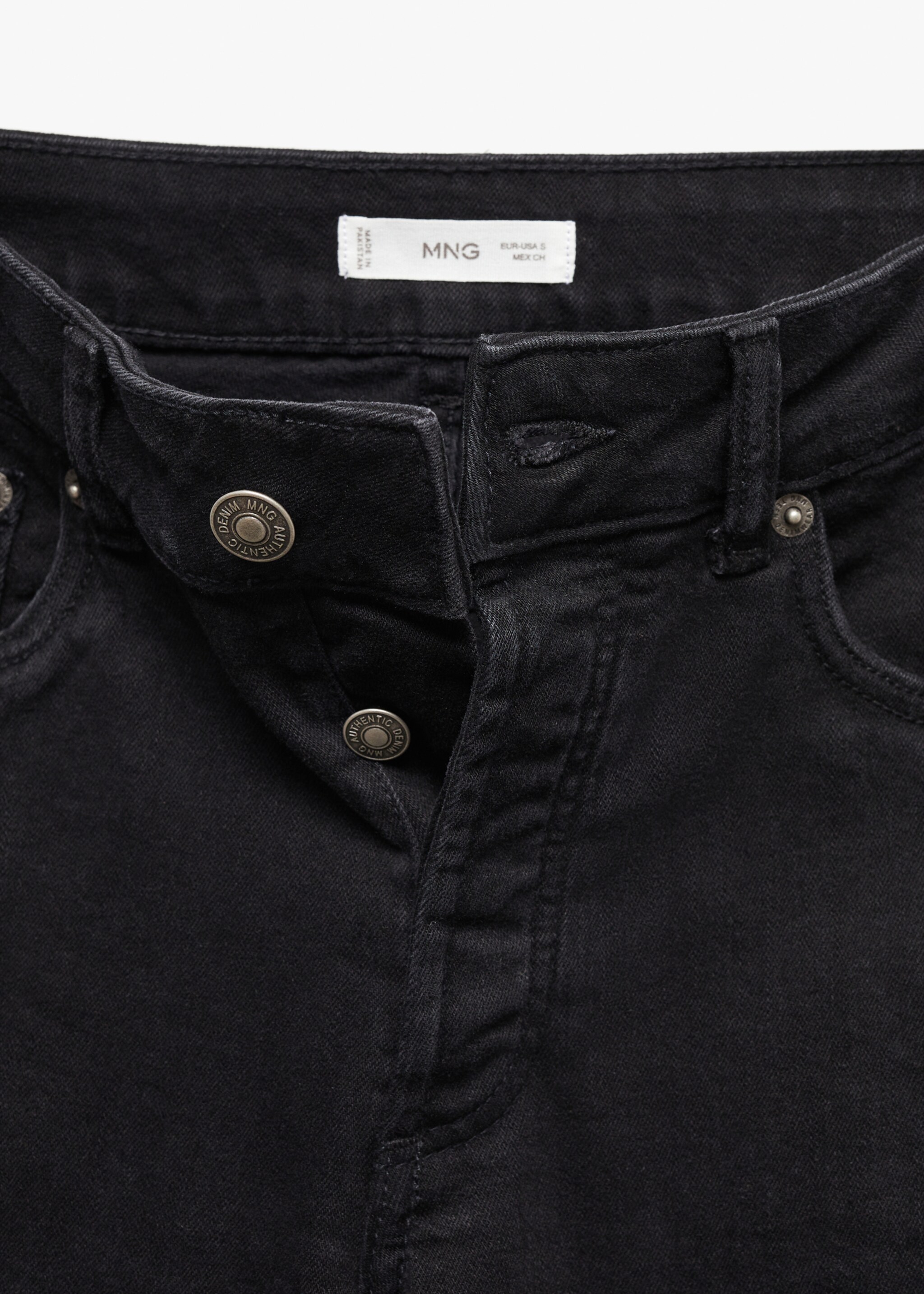Texans slim fit - Detall de l'article 8, Black denim. Ref: 67010681-00.