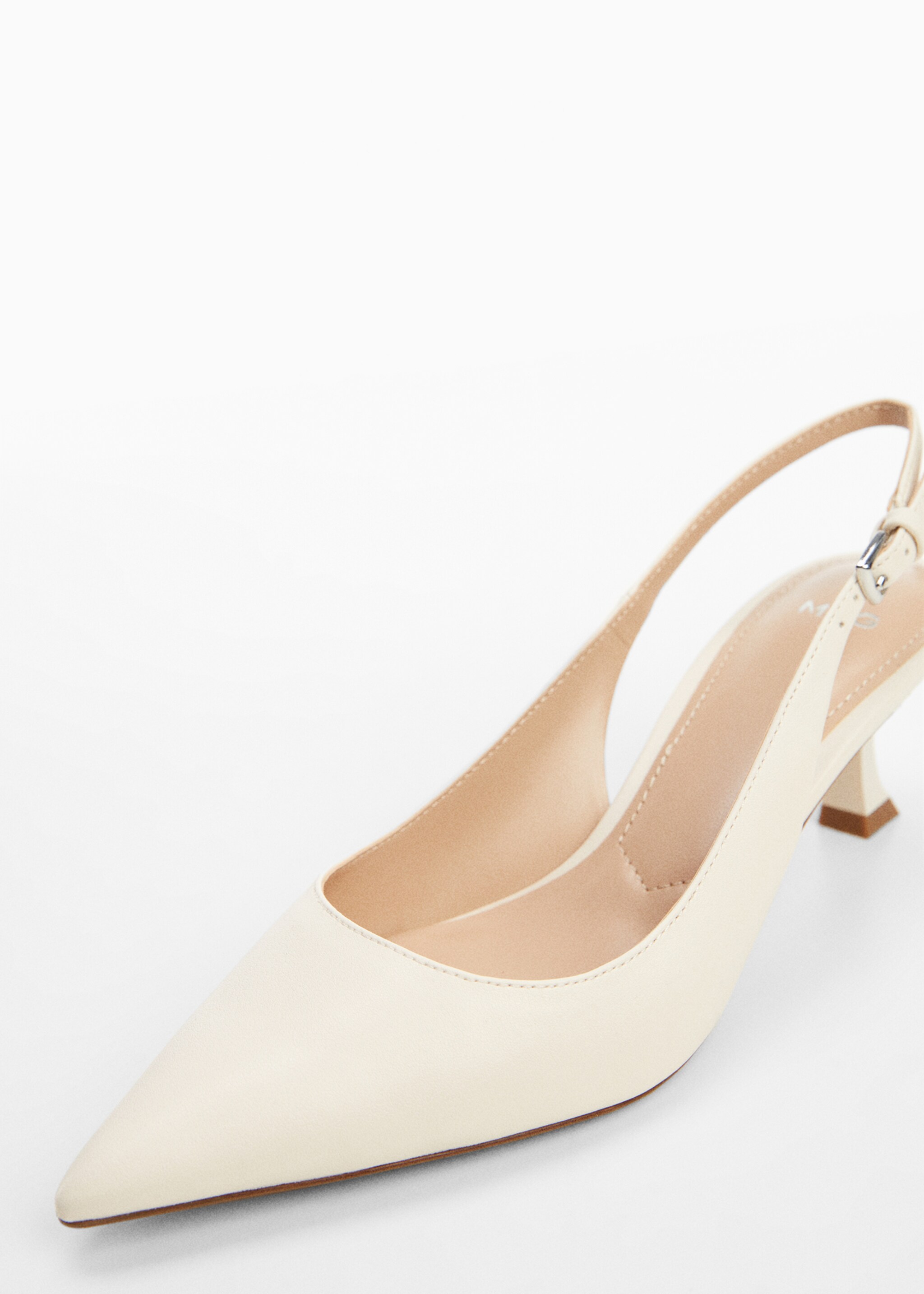 Kitten heel shoes - Details of the article 2, Ecru. Ref: 67012538-00.