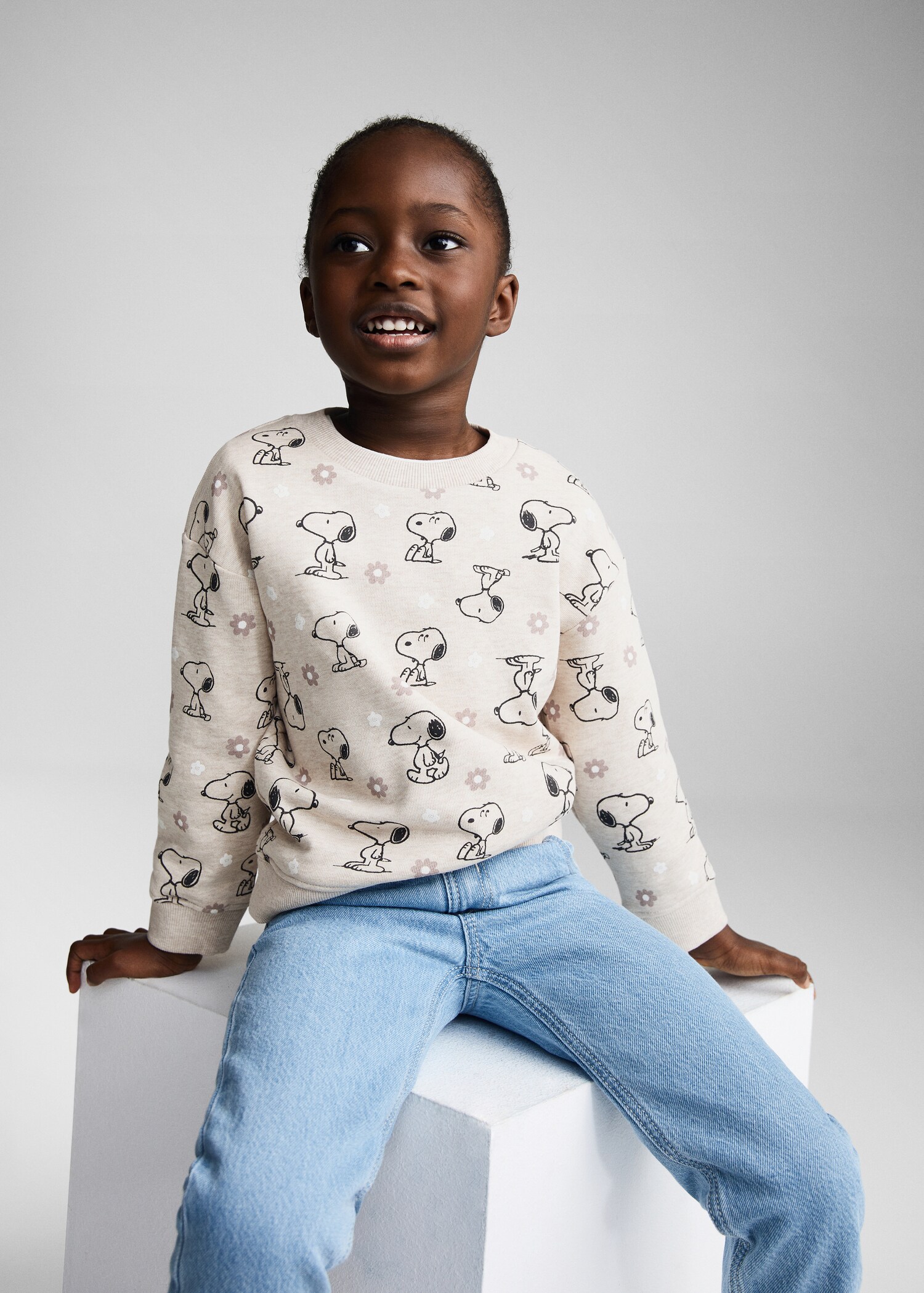 Gemusterte Sweatshirt Snoopy - Mittlere Ansicht
