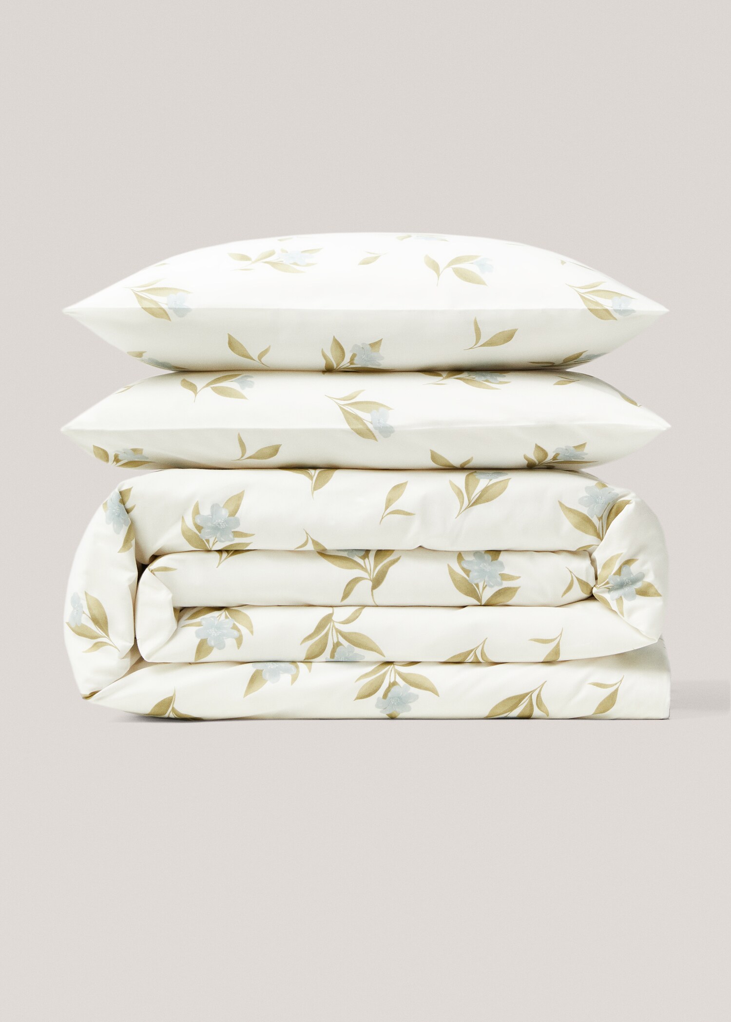Floral embroidered duvet cover for King bed - Article without model