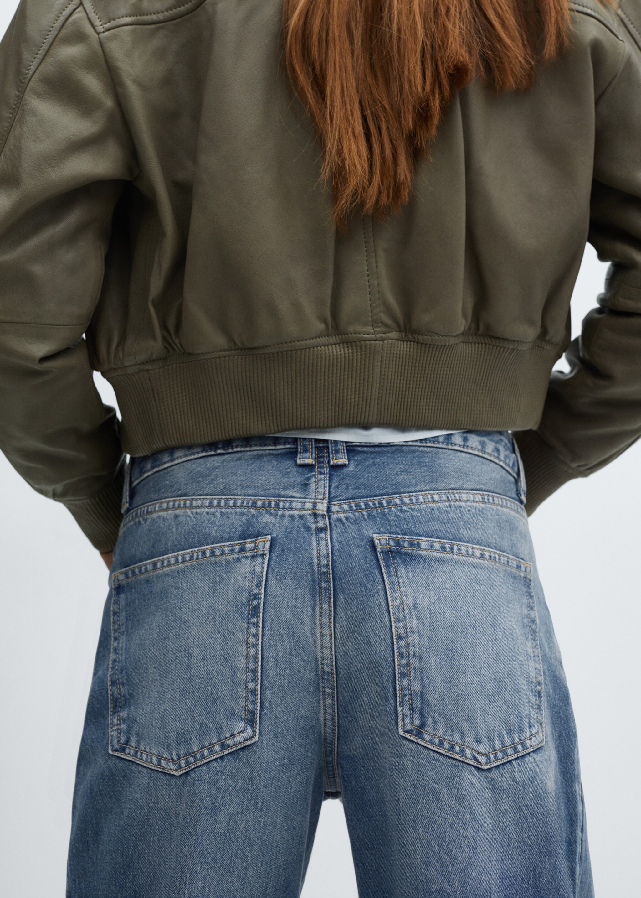 Straight pleated jeans - Details of the article 4