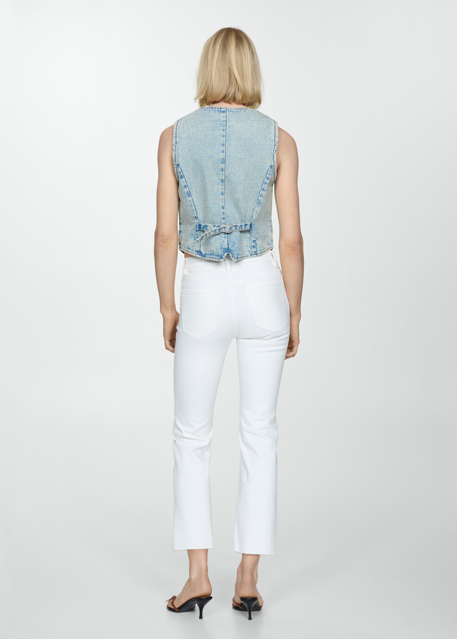 Sienna flared cropped jeans - Reverse of the article