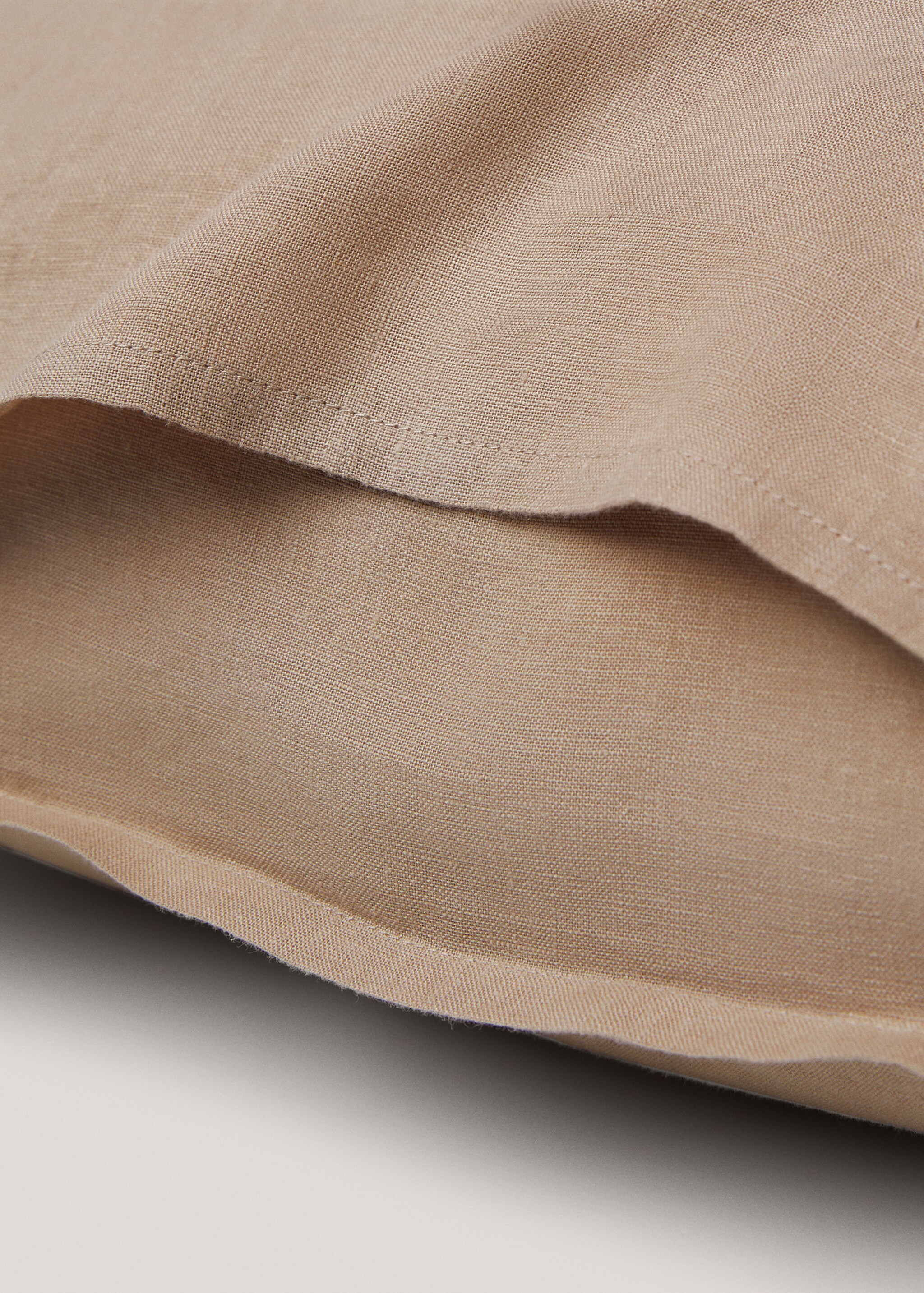 Linen pillowcase 50x75cm - Details of the article 1, Medium Brown. Ref: 67014061-00.