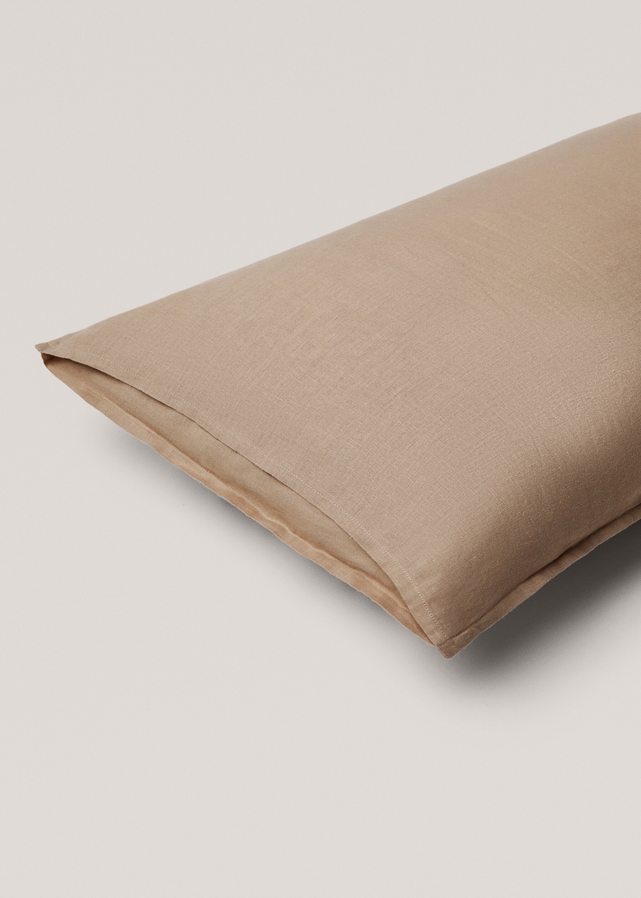 Leinen-Kissenbezug, 45 x 110 cm - Detail des Artikels 1, Mittelbraun. Ref: 67014062-00.