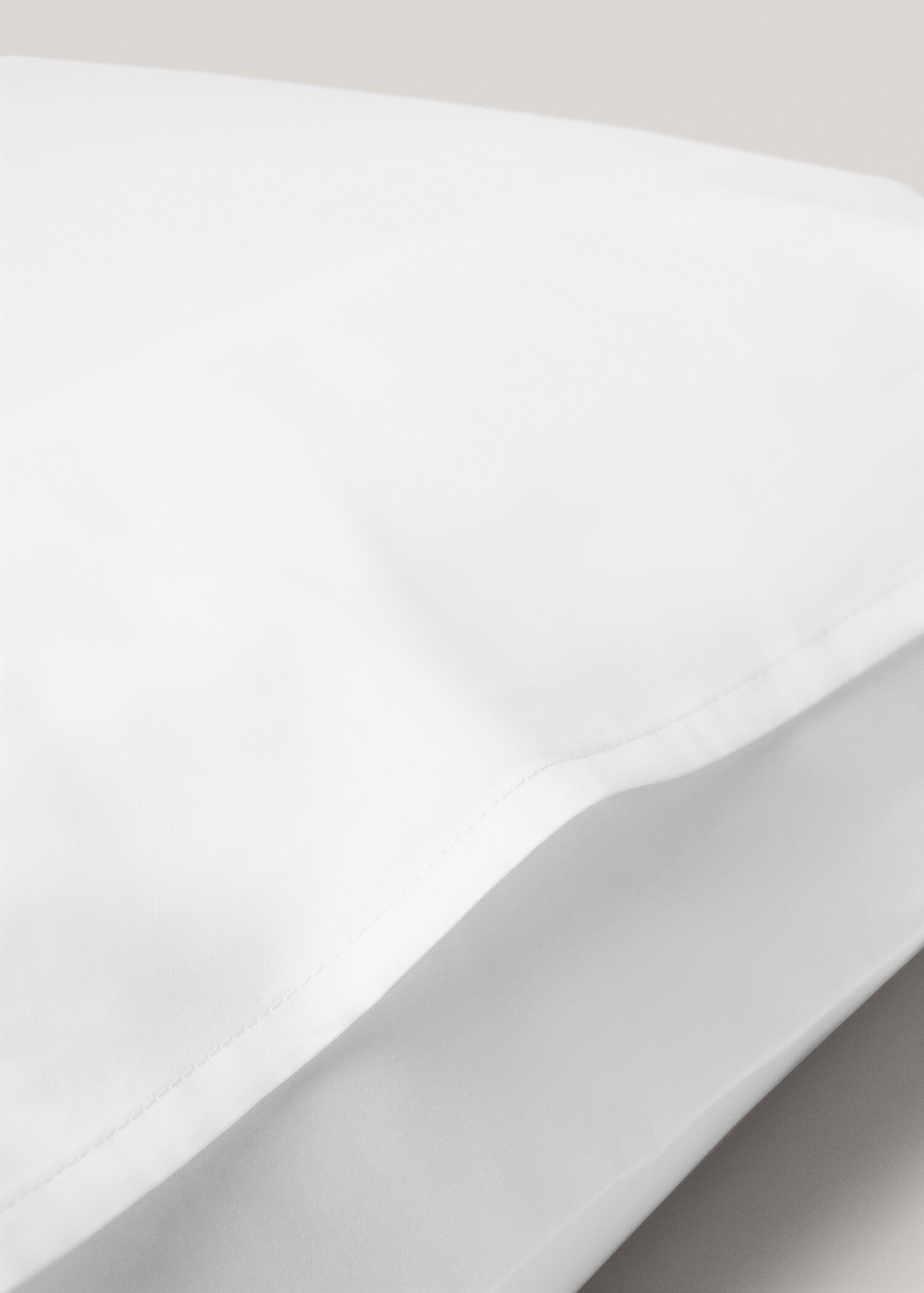 Satin cushion cover 60x60cm - Details of the article 2