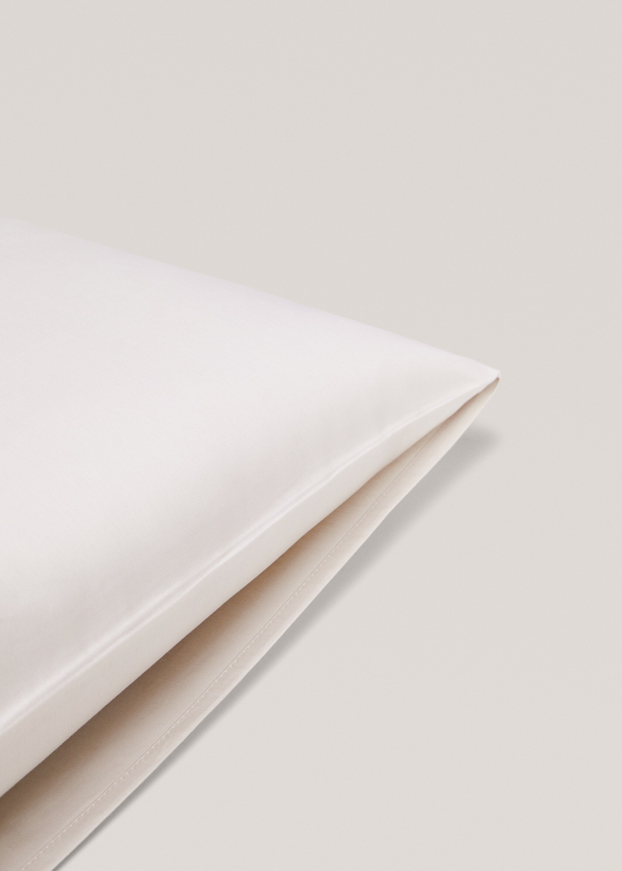 Satin cushion cover 60x60cm - Details of the article 1, Beige. Ref: 67014065-00.