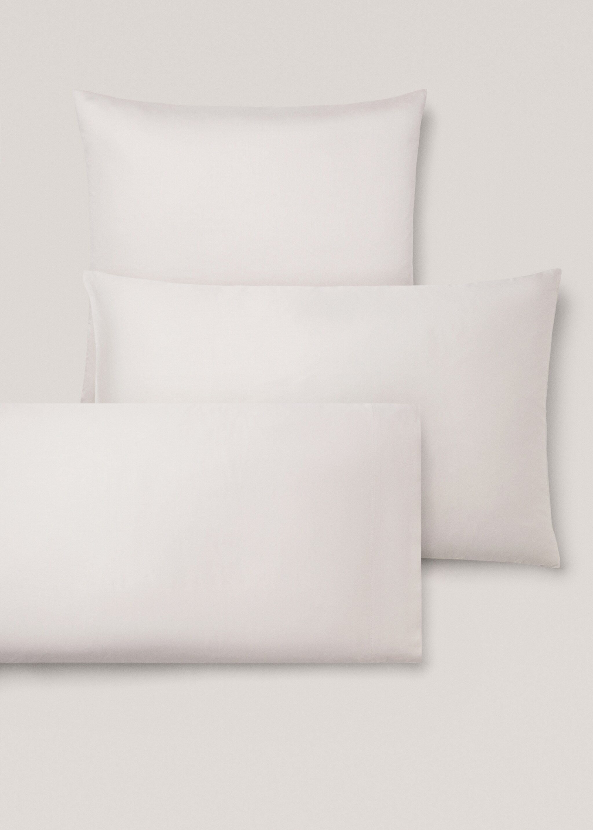 Satin cushion cover 60x60cm - Details of the article 4, Beige. Ref: 67014065-00.