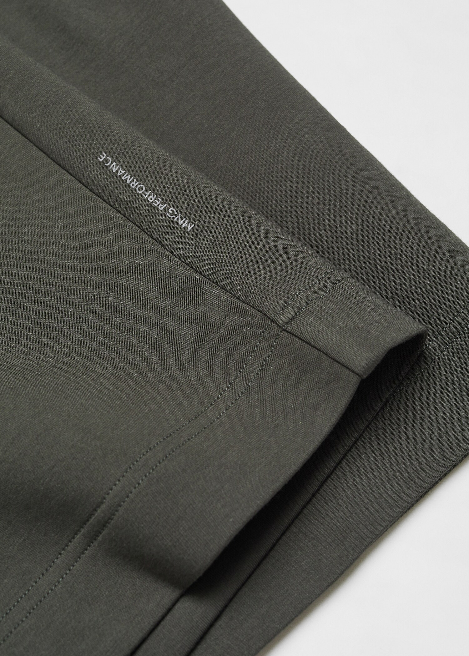 Kurzarm-Sweatshirt mit Kapuze - Detail des Artikels 8