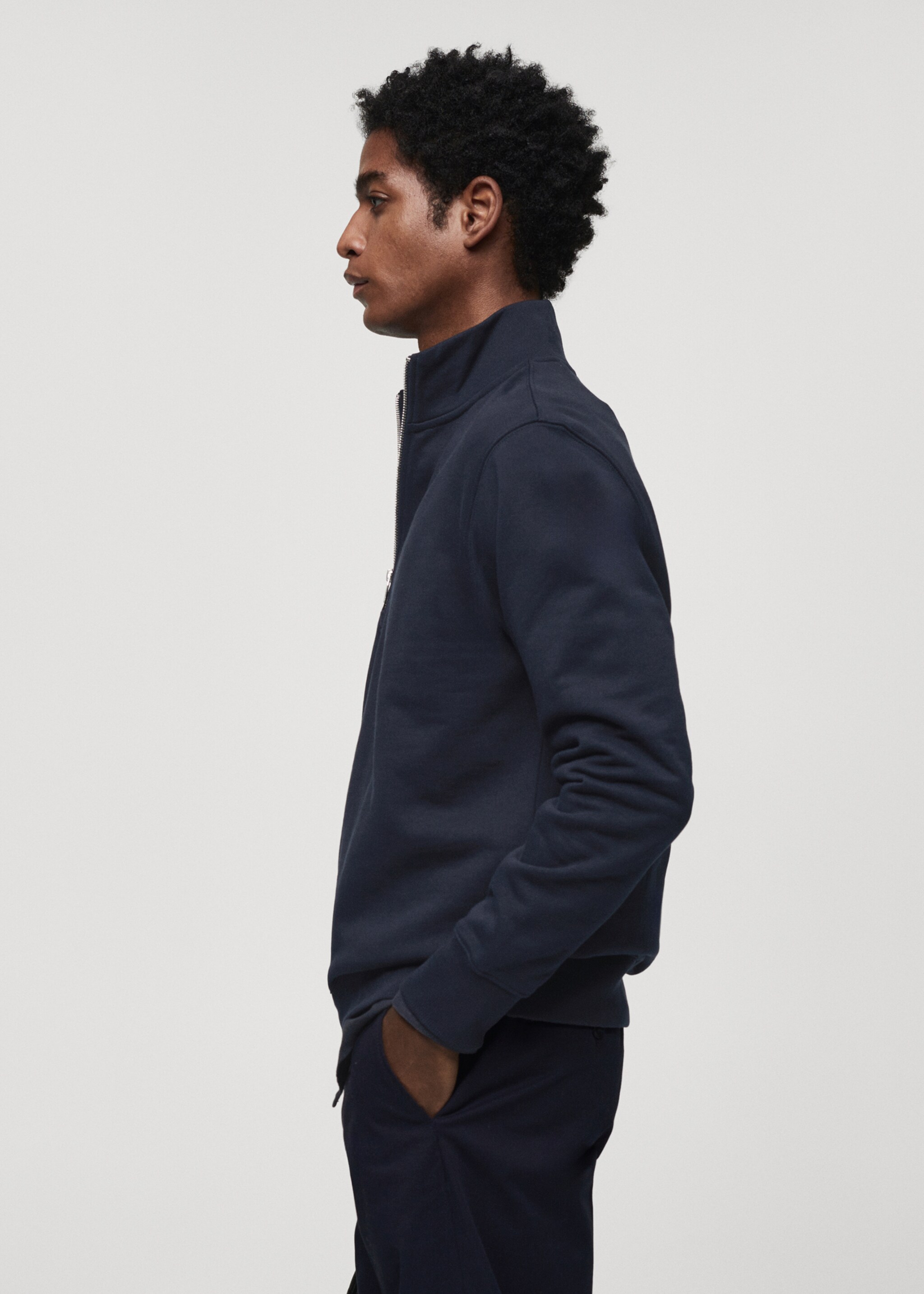 Sweat-shirt coton zip - Détail de l'article 2, Bleu marine foncé. Ref: 67014462-00.