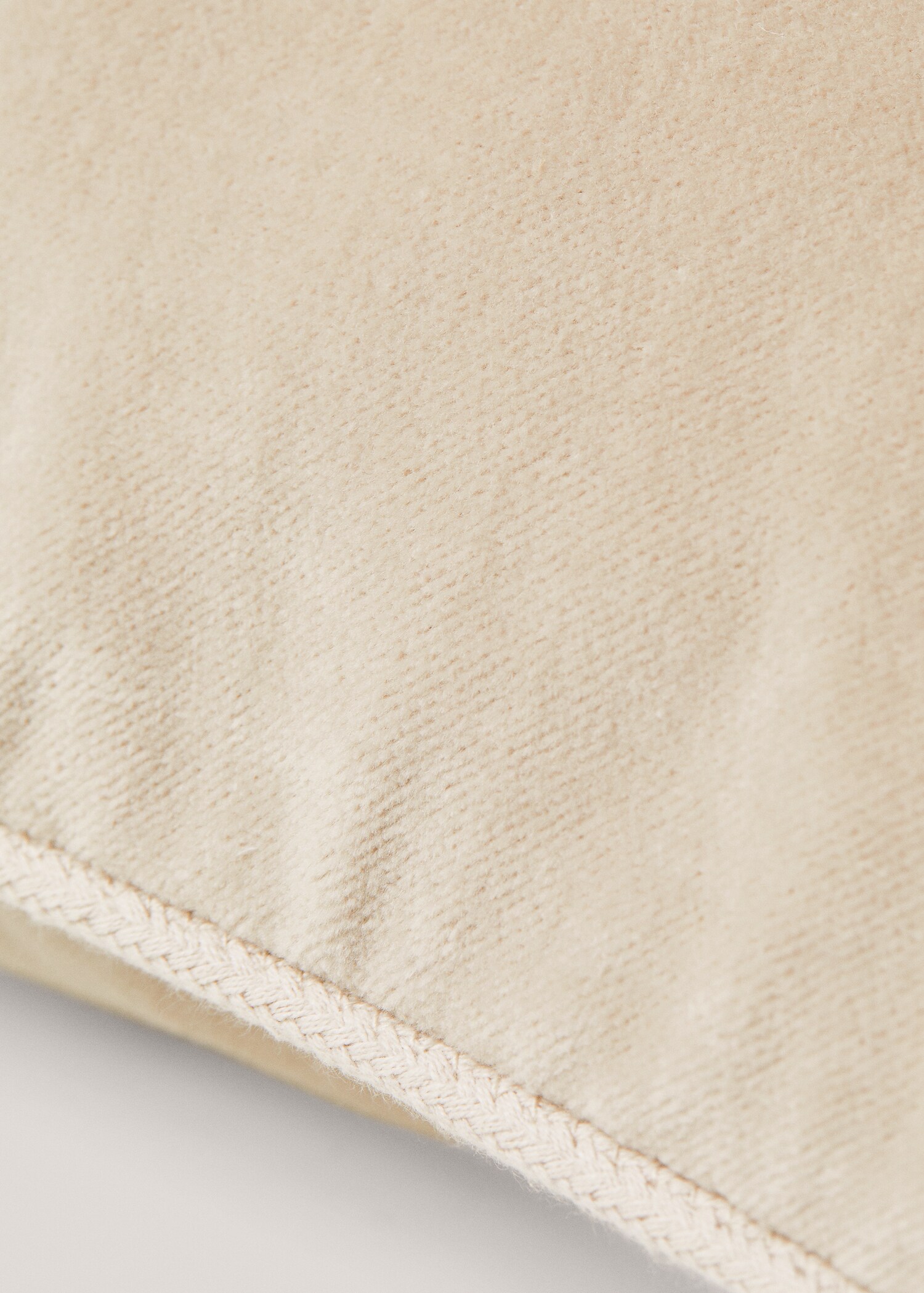 Velvet cushion cover 45x45cm - Details of the article 1