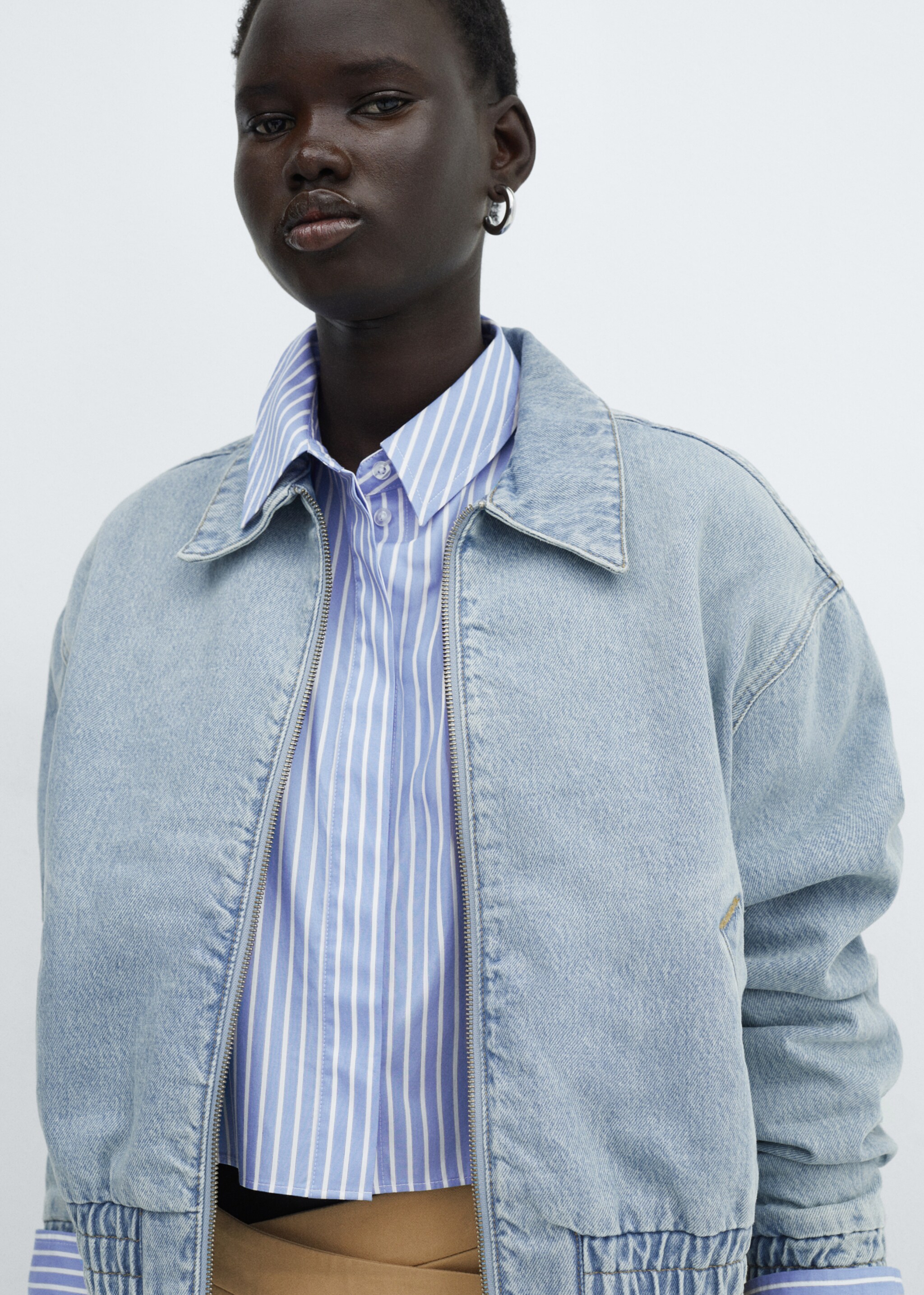 Striped cropped shirt - Details of the article 2, Sky Blue. Ref: 67015737-00.