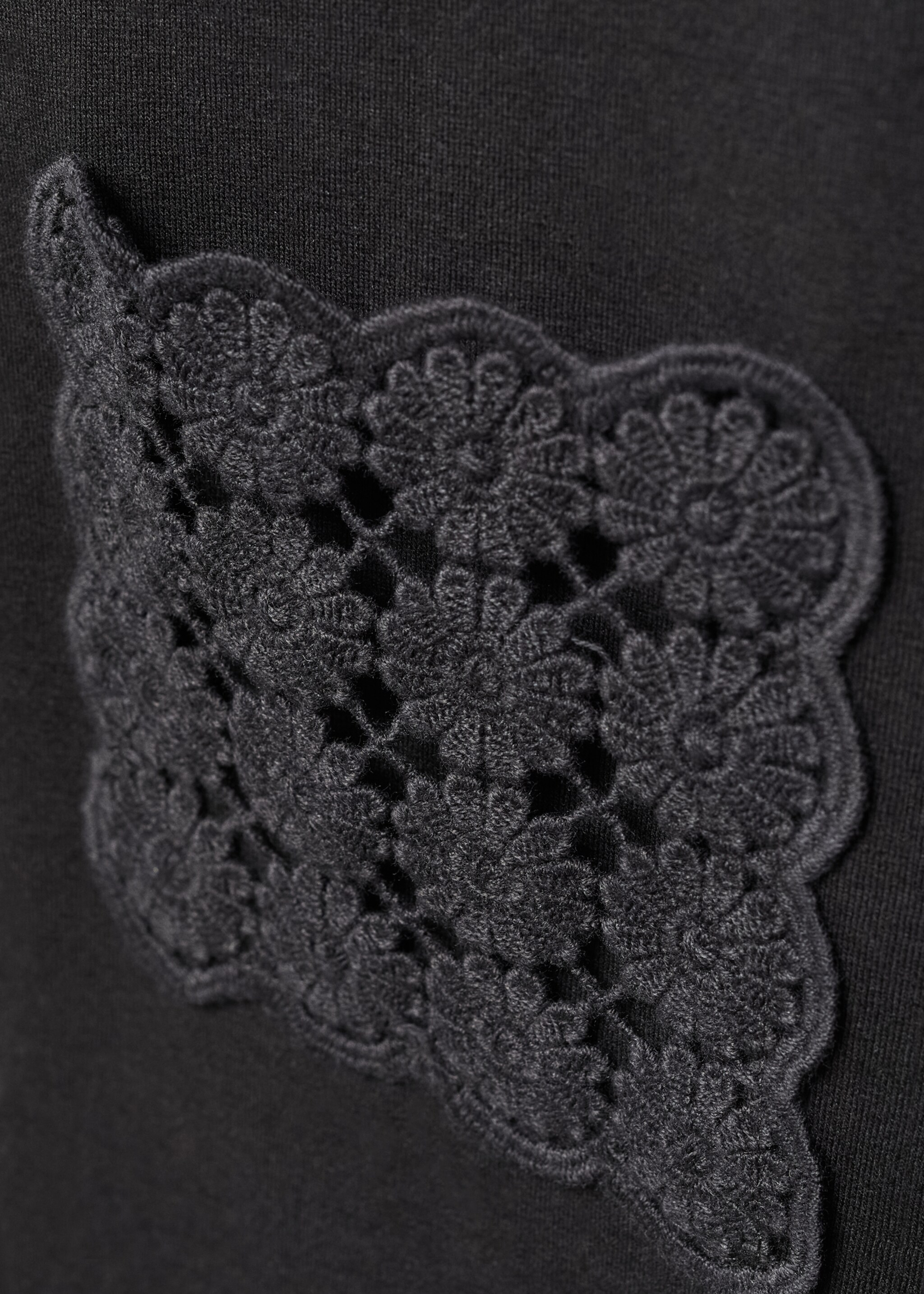 T-shirt poche crochet - Détail de l'article 8
