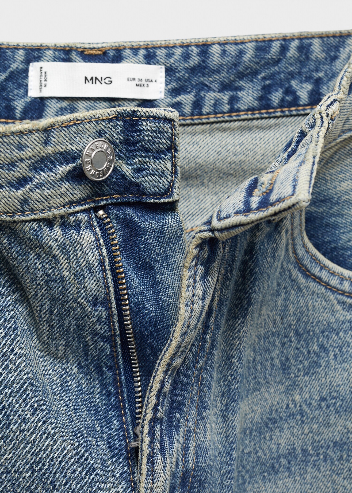 Mid-rise straight jeans - Details of the article 8