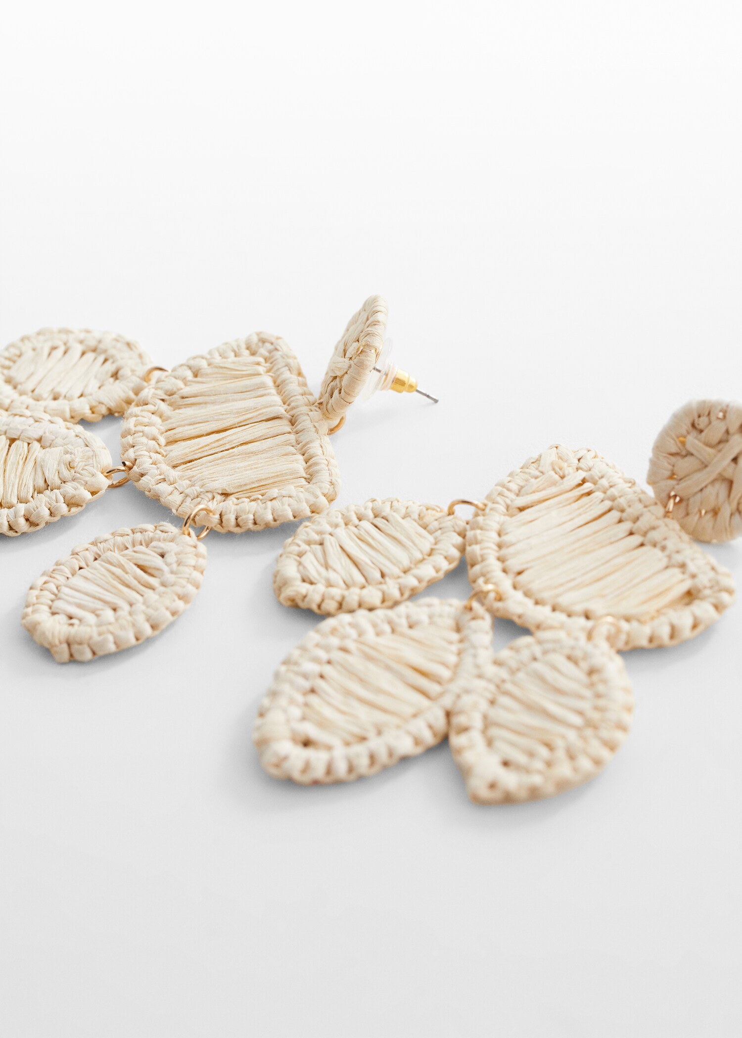 Lange raffia oorbellen - Middenvlak