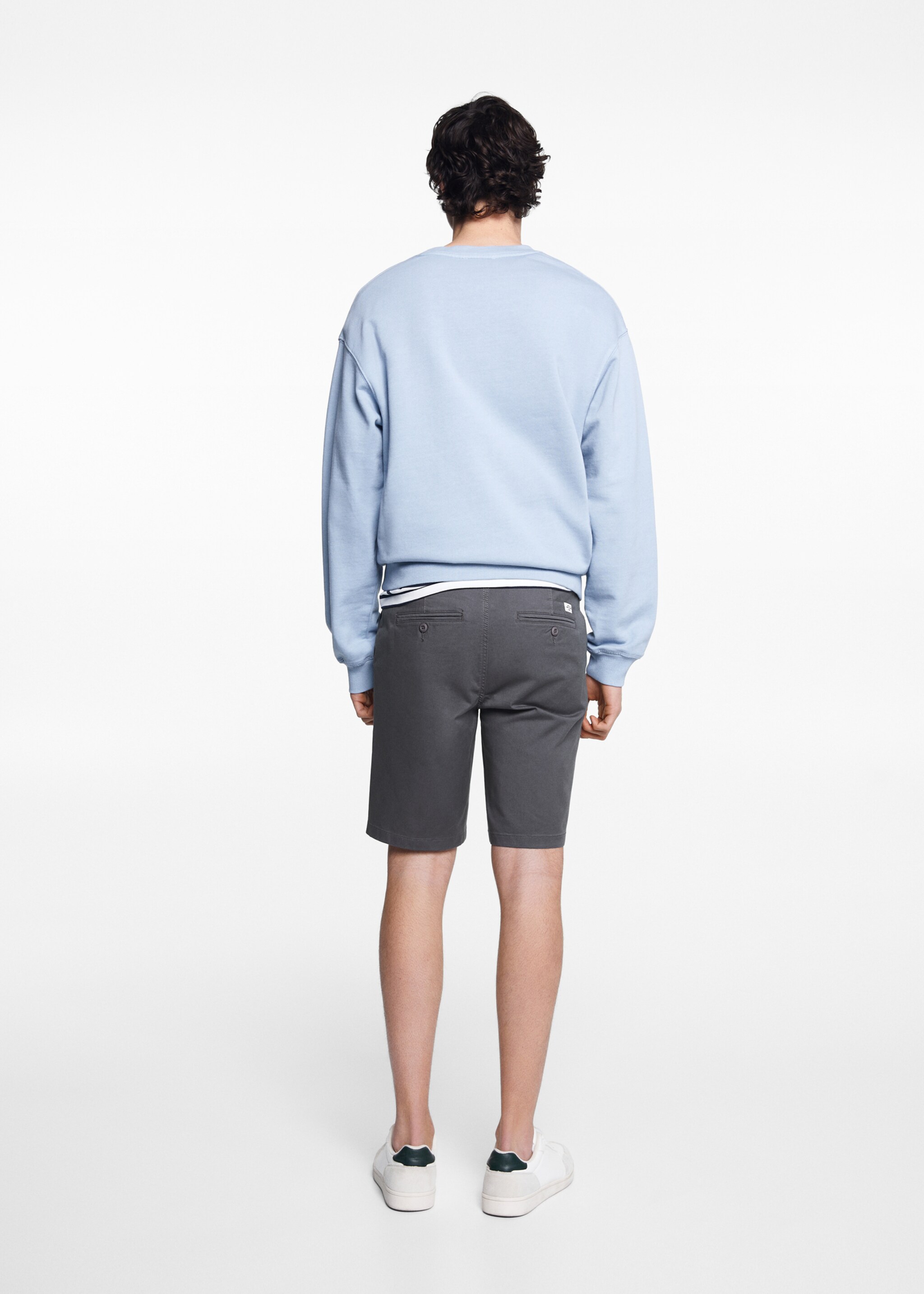 Katoenen slim-fit bermuda - Achterkant van het artikel