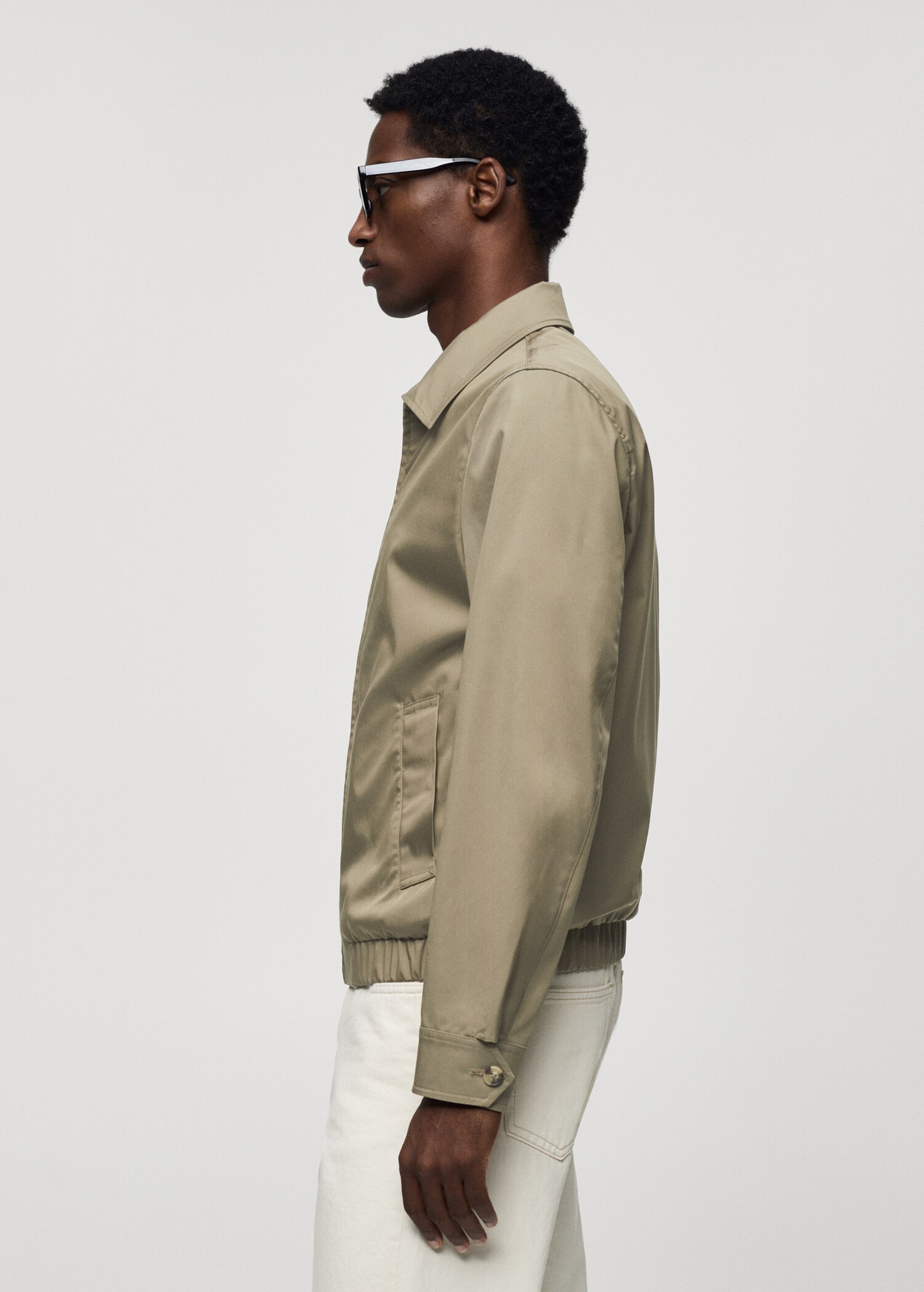 Bomber jacket with zip - Details of the article 2