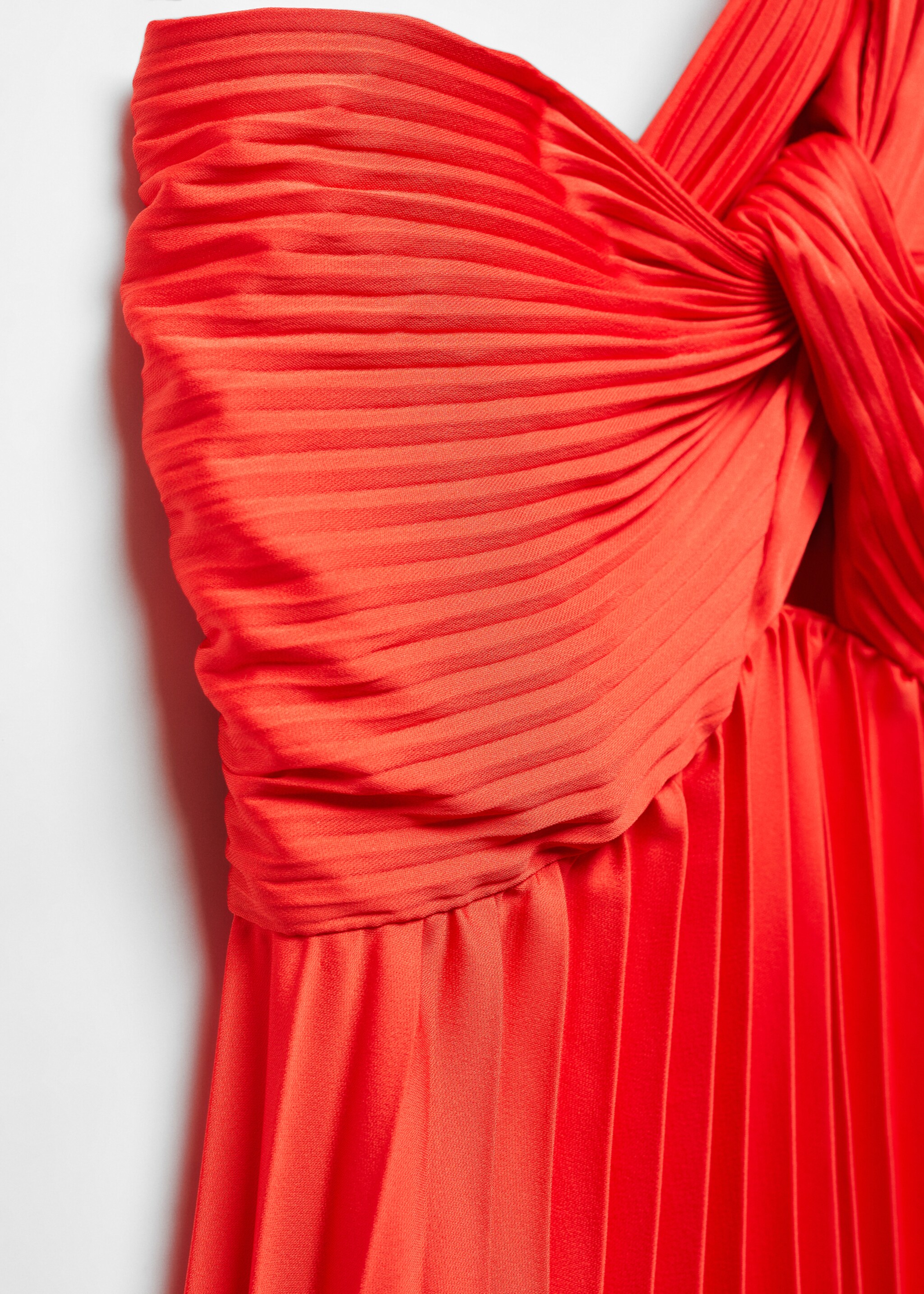 Robe asymétrique plissée - Détail de l'article 8