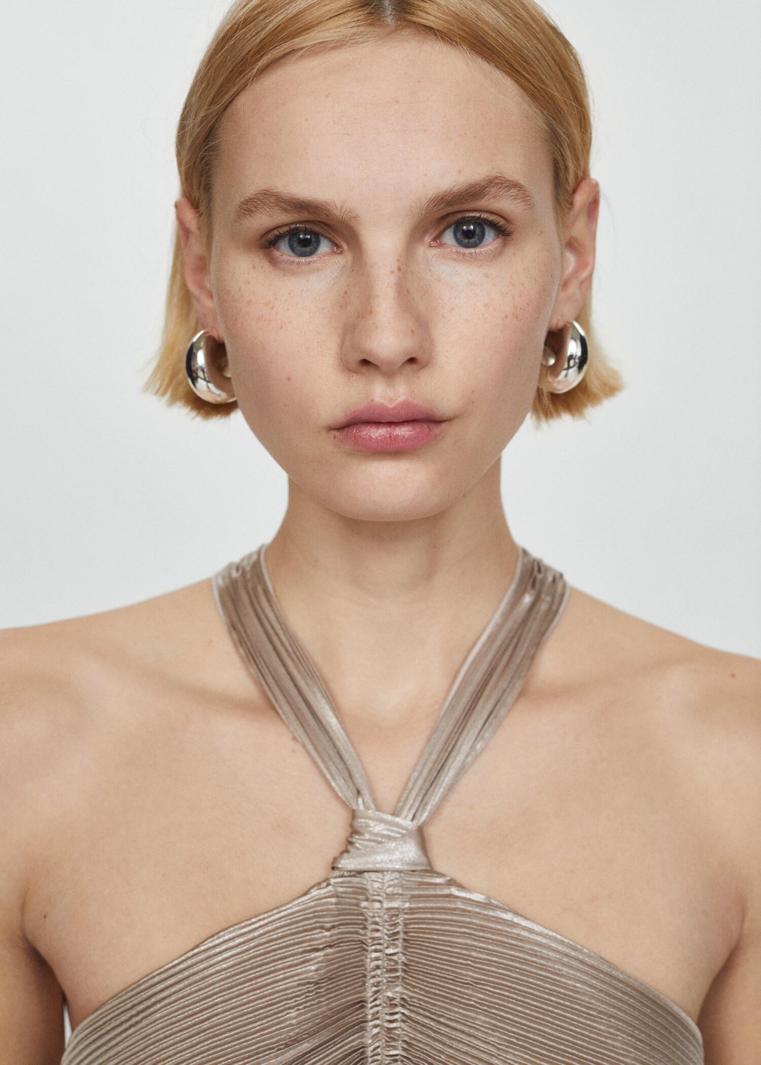 Plissiertes Neckholder-Kleid - Detail des Artikels 1