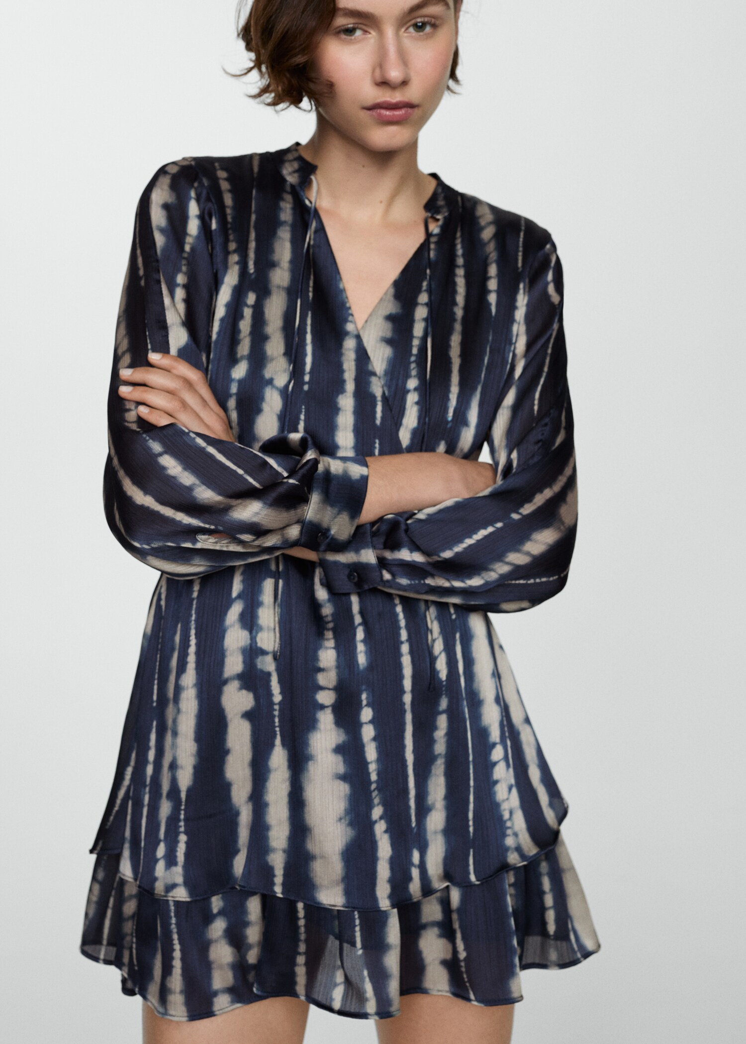 Vestido satinado estampado - Plano medio