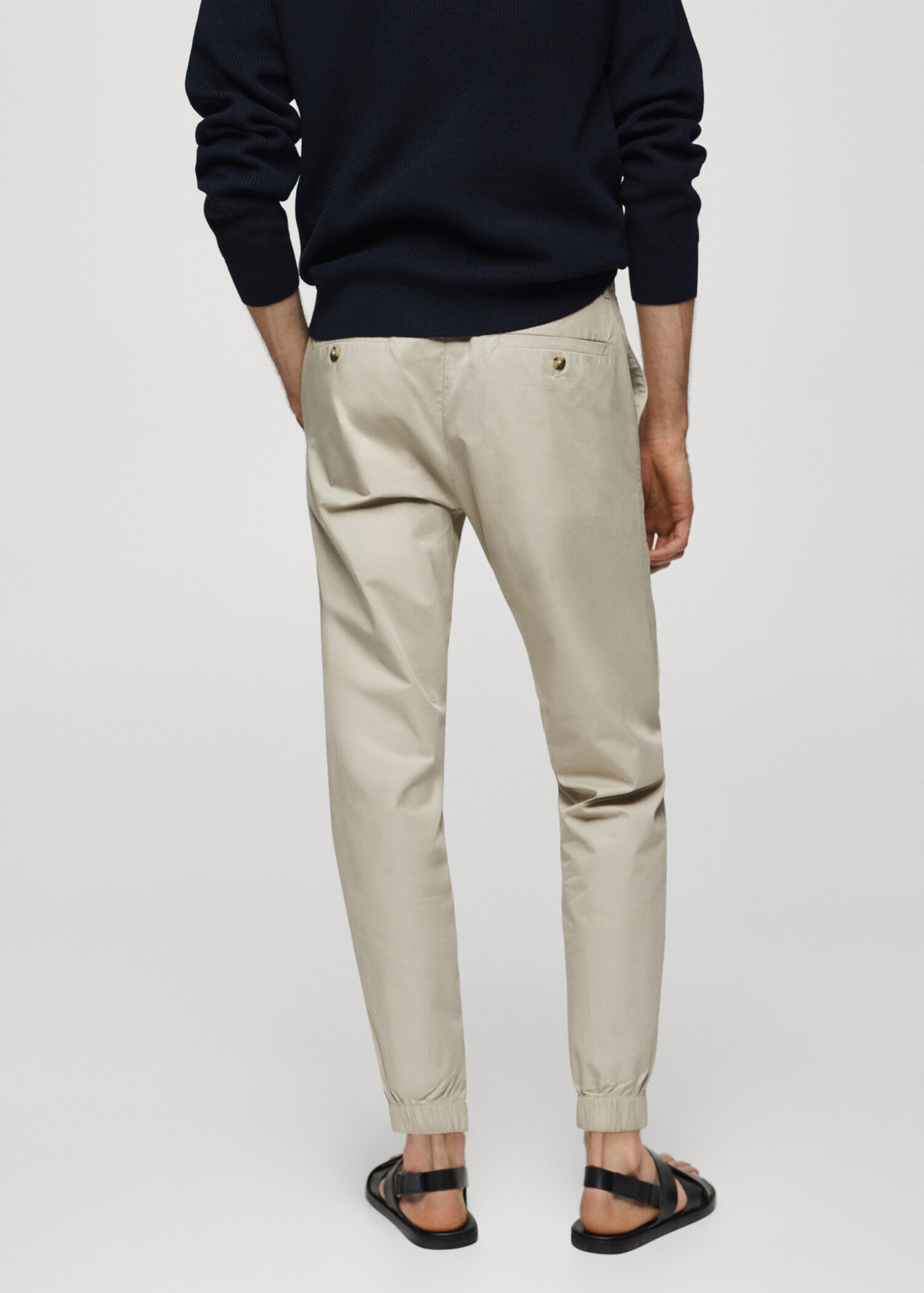 Pantalón slim fit 100% algodón - Reverso del artículo