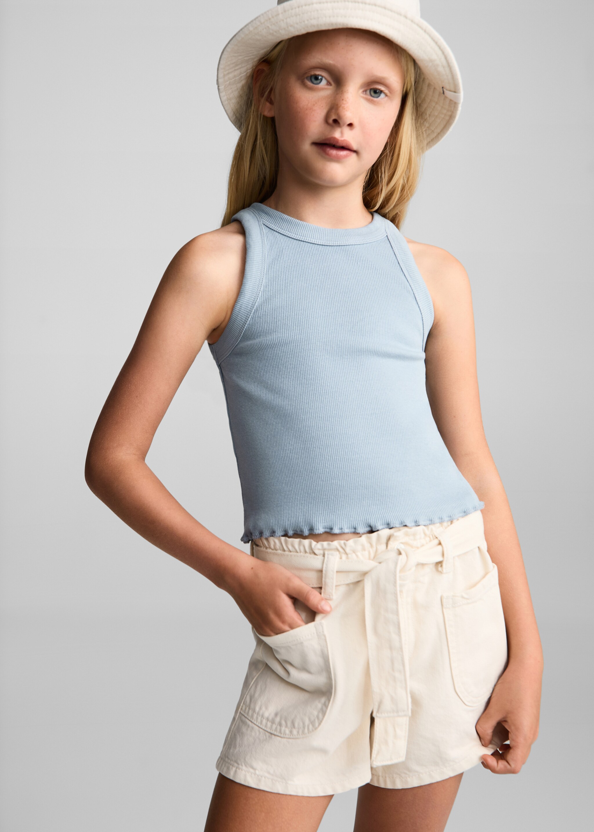 Ribbed strap T-shirt - Medium plane