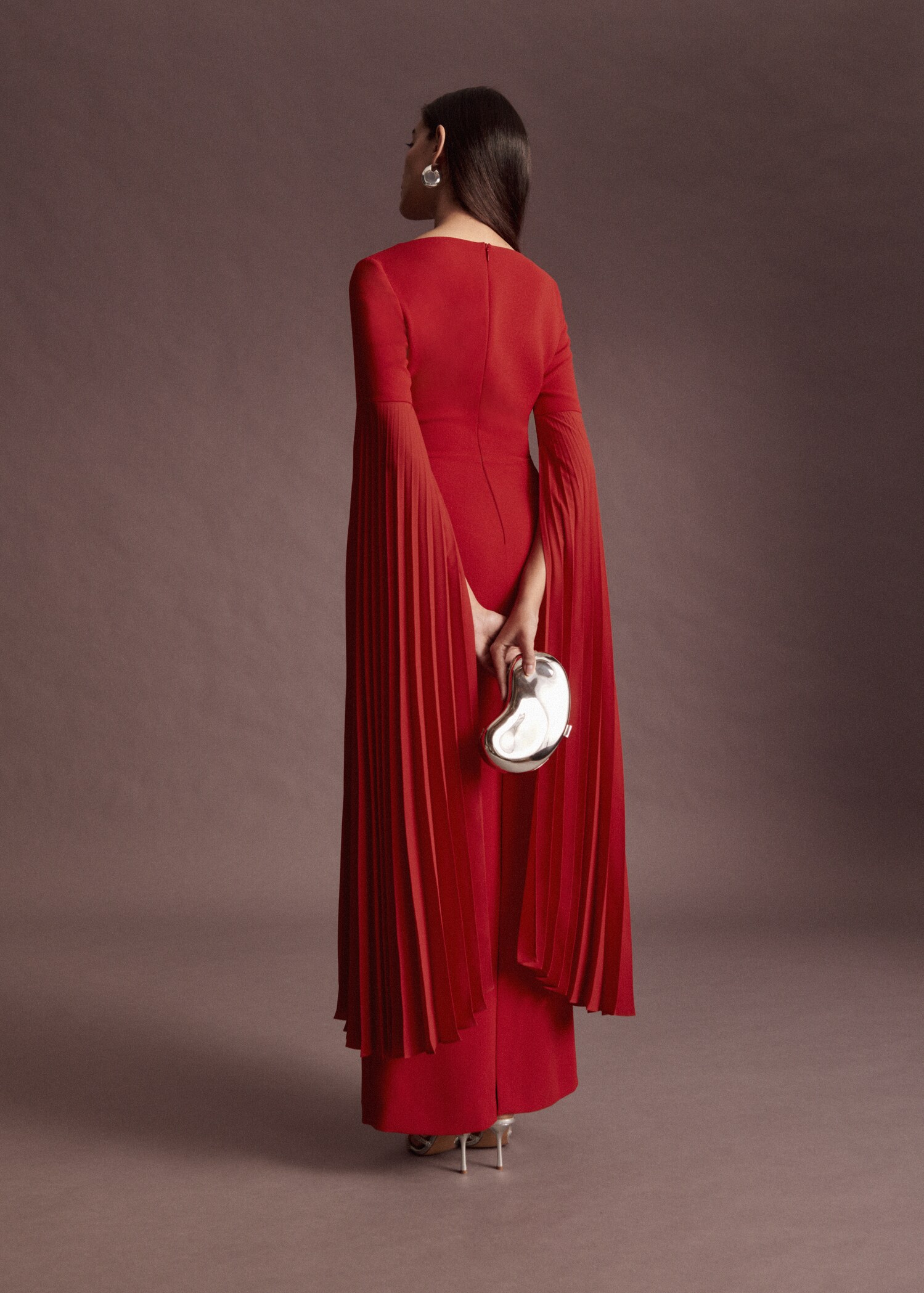Kleid mit Plissee-Ärmel - Detail des Artikels 7