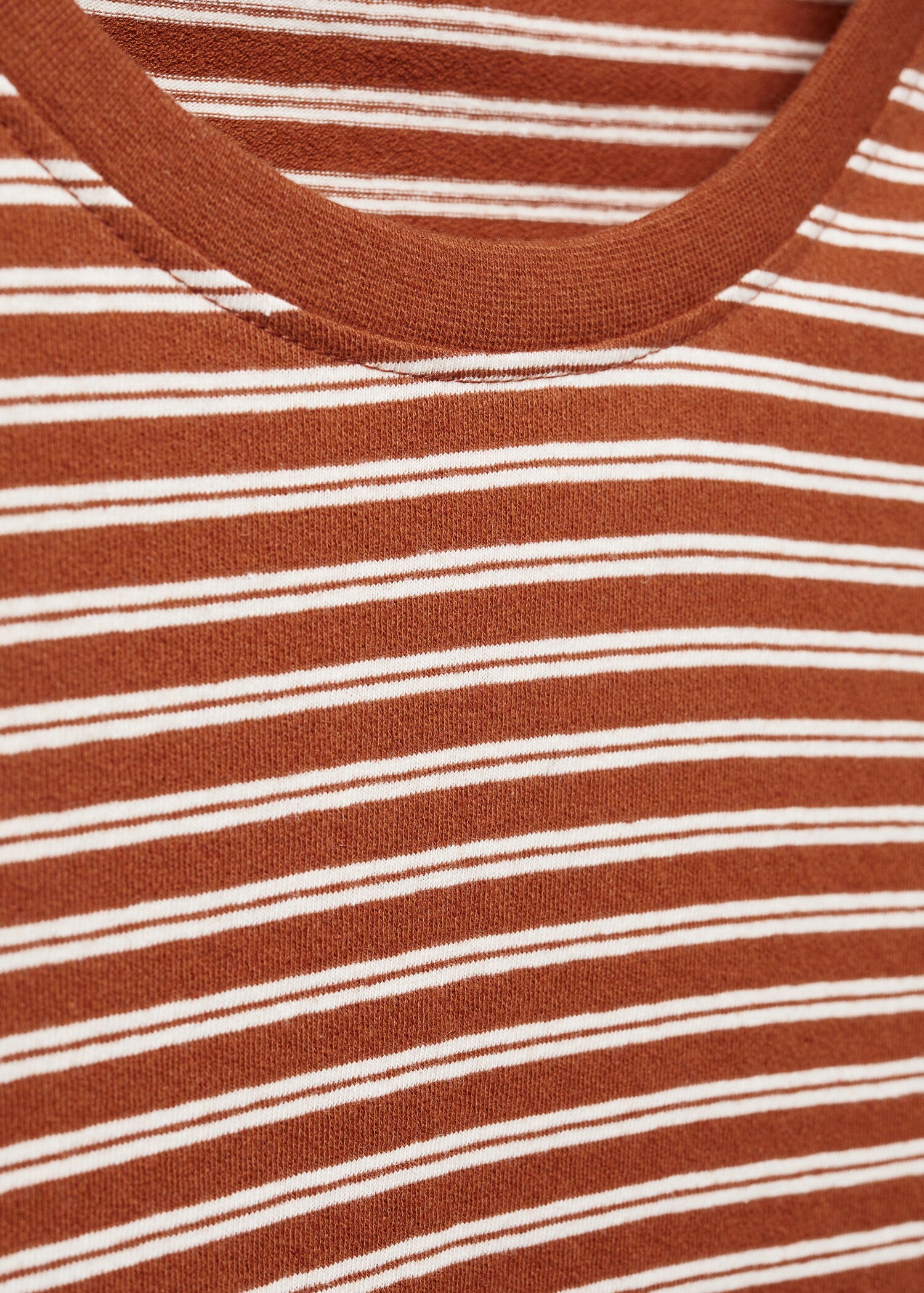 Striped cotton linen-blend T-shirt - Details of the article 8