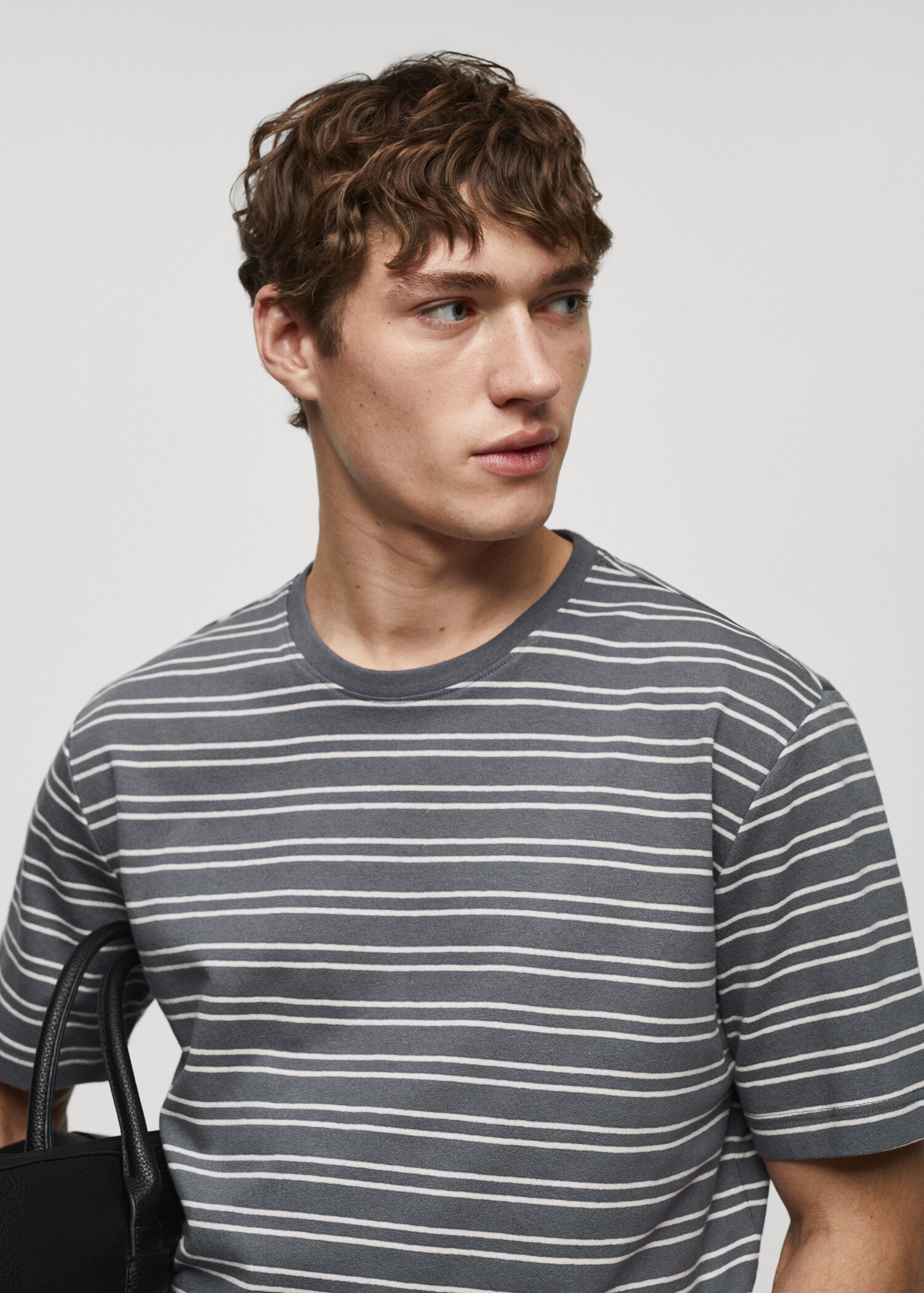 Striped cotton linen-blend T-shirt - Details of the article 1