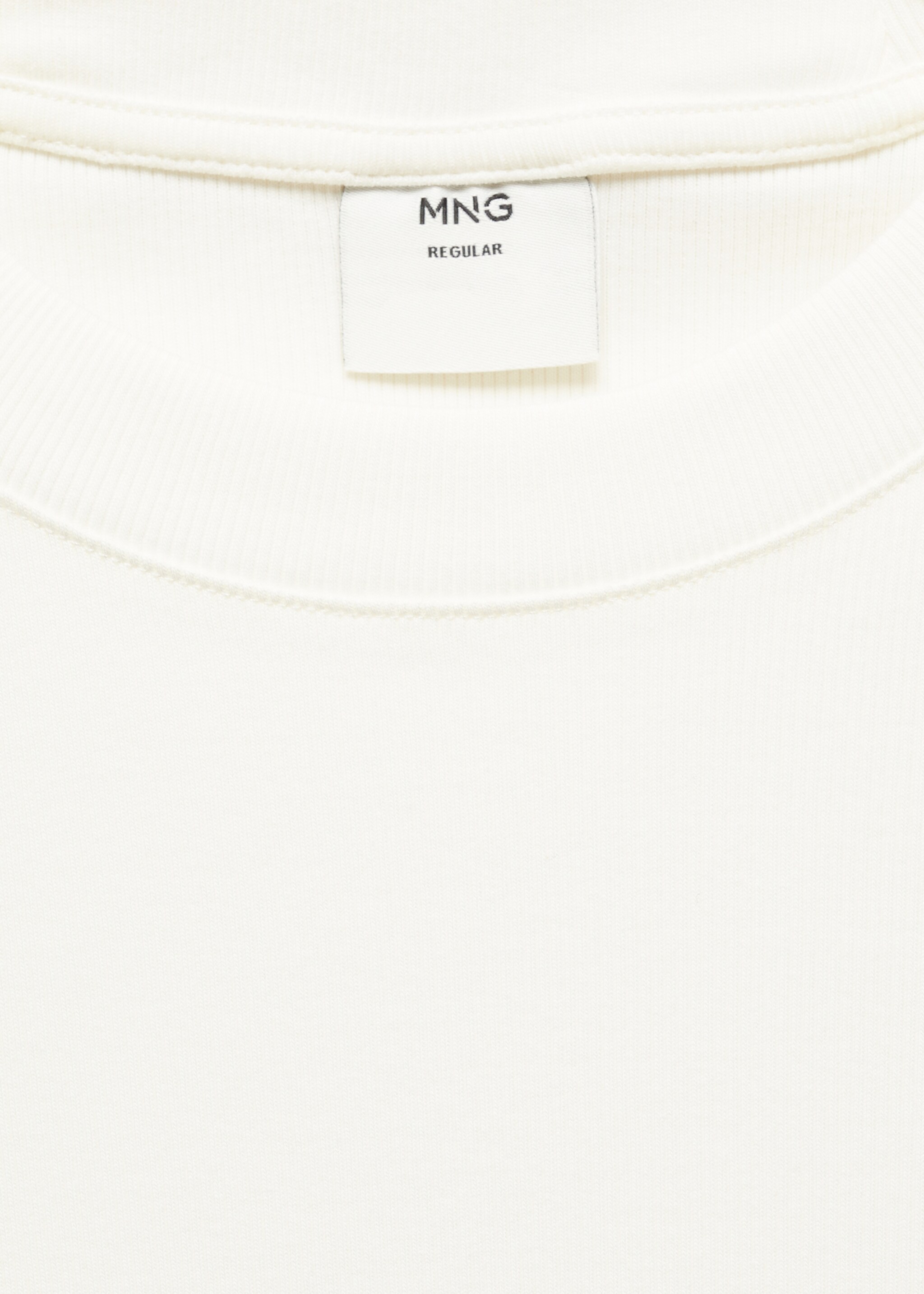 T-shirt regular fit coton - Détail de l'article 8, Blanc cassé. Ref: 67017709-00.