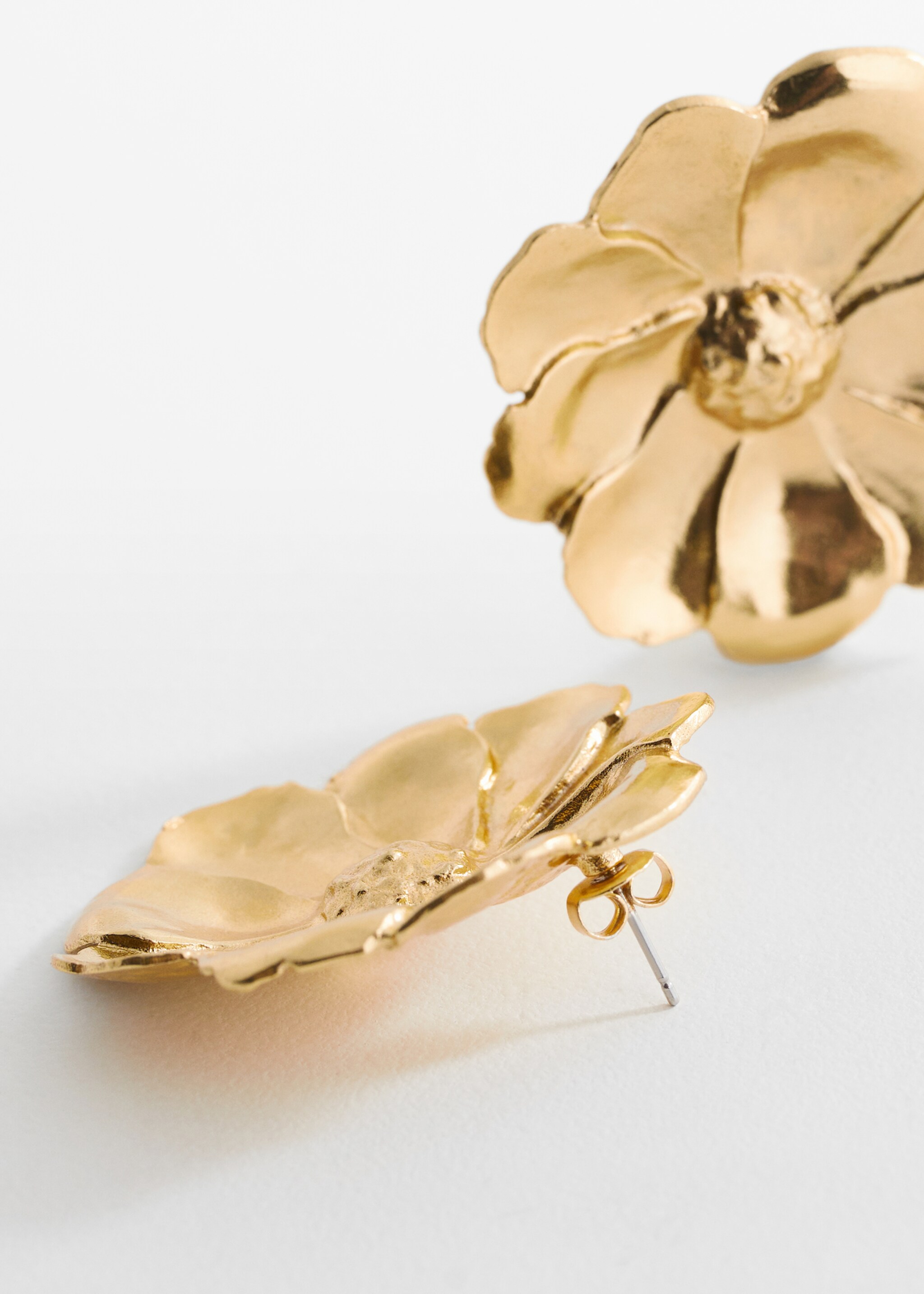 Örhängen blommiga - Detaljer om artikeln 1