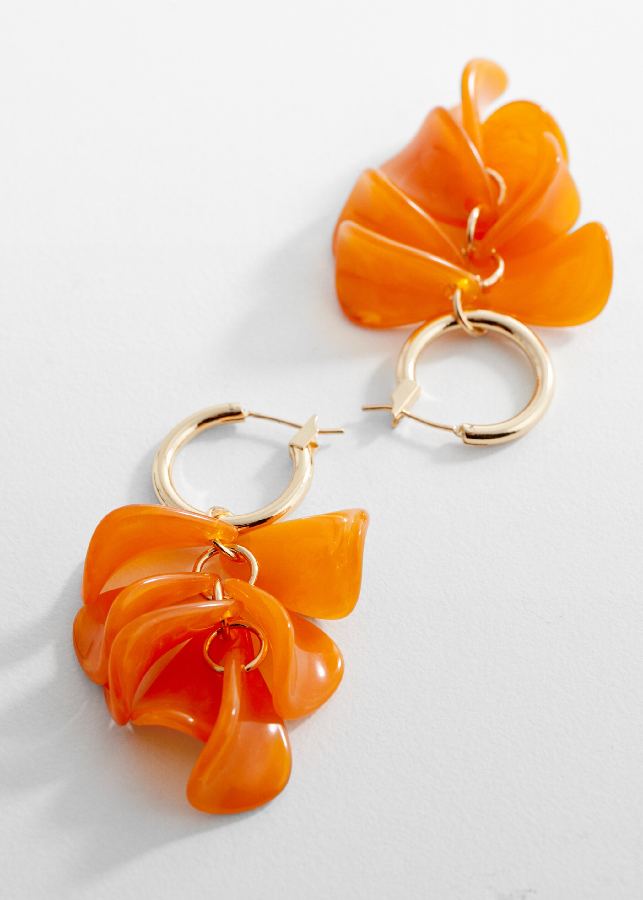 Beaded pendant earrings - Medium plane, Orange. Ref: 67017724-00.